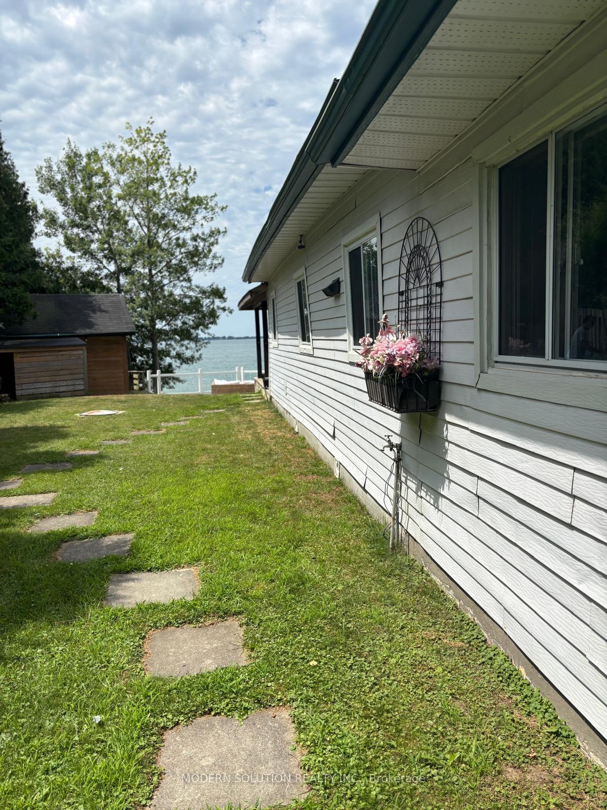 Photo 5 of 24010 Thorah Park Boulevard, Brock, Rural Brock — HOMEH