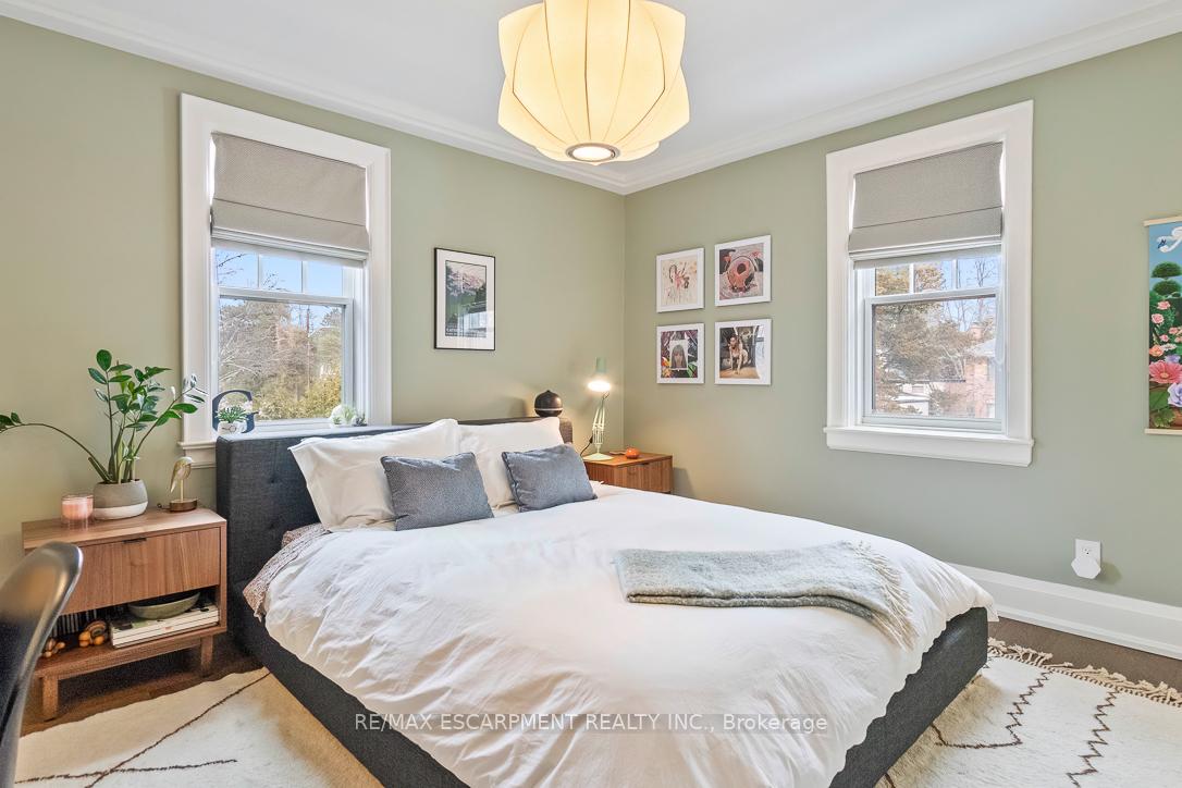 Photo 26 of 534 Emerald Street, Burlington, Brant — HOMEH