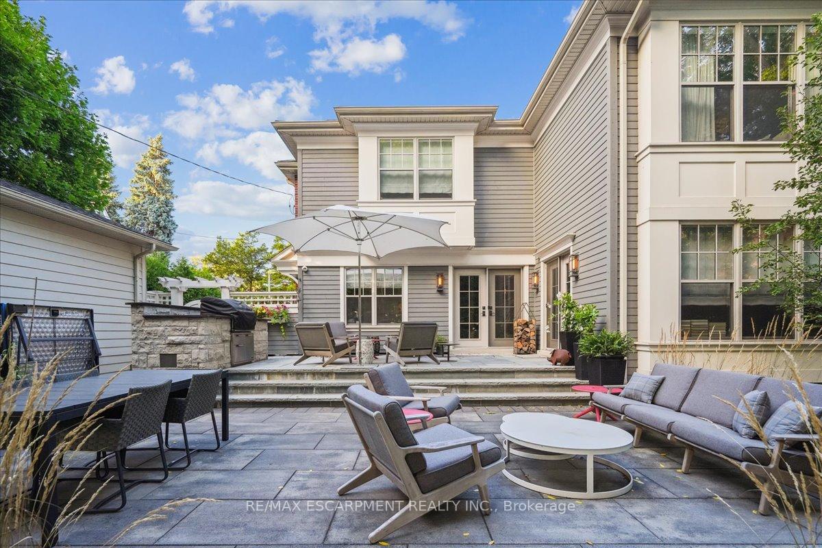 Photo 42 of 534 Emerald Street, Burlington, Brant — HOMEH