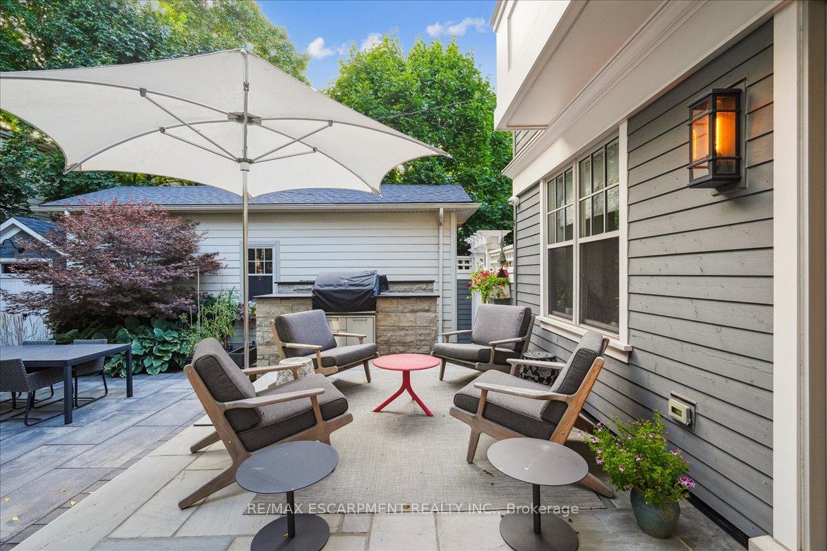 Photo 43 of 534 Emerald Street, Burlington, Brant — HOMEH
