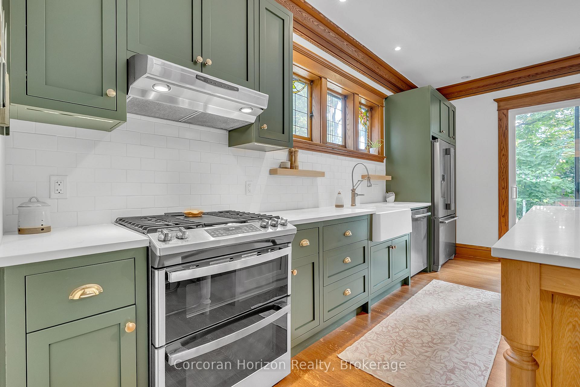 Photo 14 of 121 St Clair Avenue, Hamilton, St. Clair — HOMEH