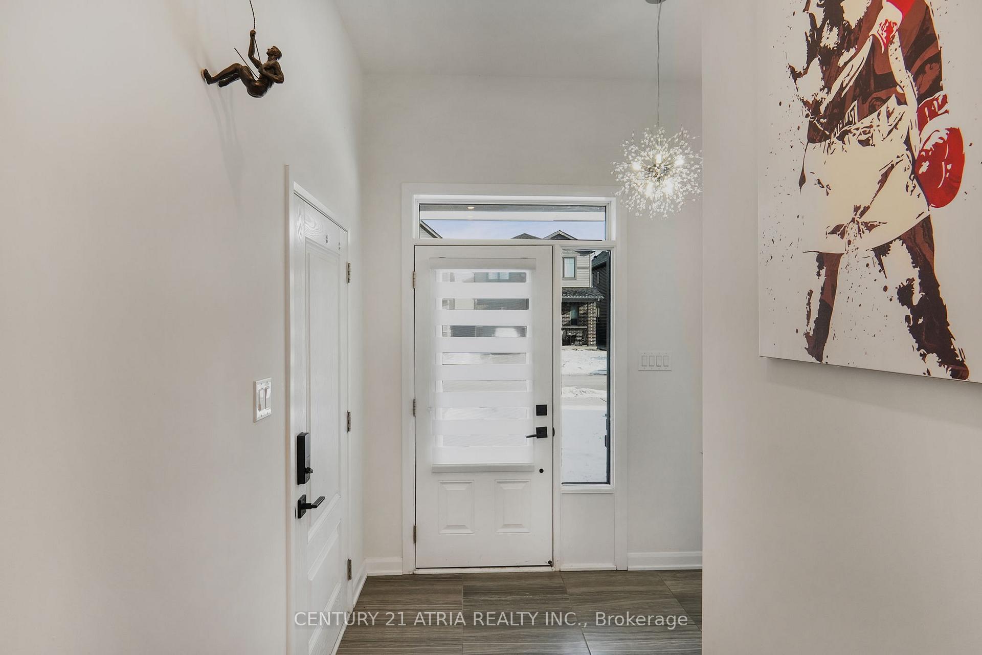 Photo 4 of 136 Robin Easey Avenue, Ottawa, Barrhaven - Half Moon Bay — HOMEH
