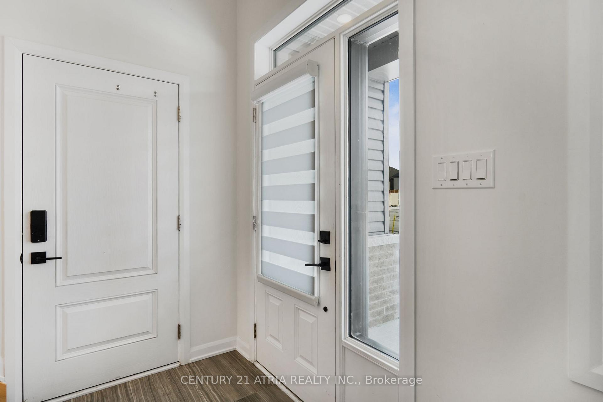 Photo 5 of 136 Robin Easey Avenue, Ottawa, Barrhaven - Half Moon Bay — HOMEH