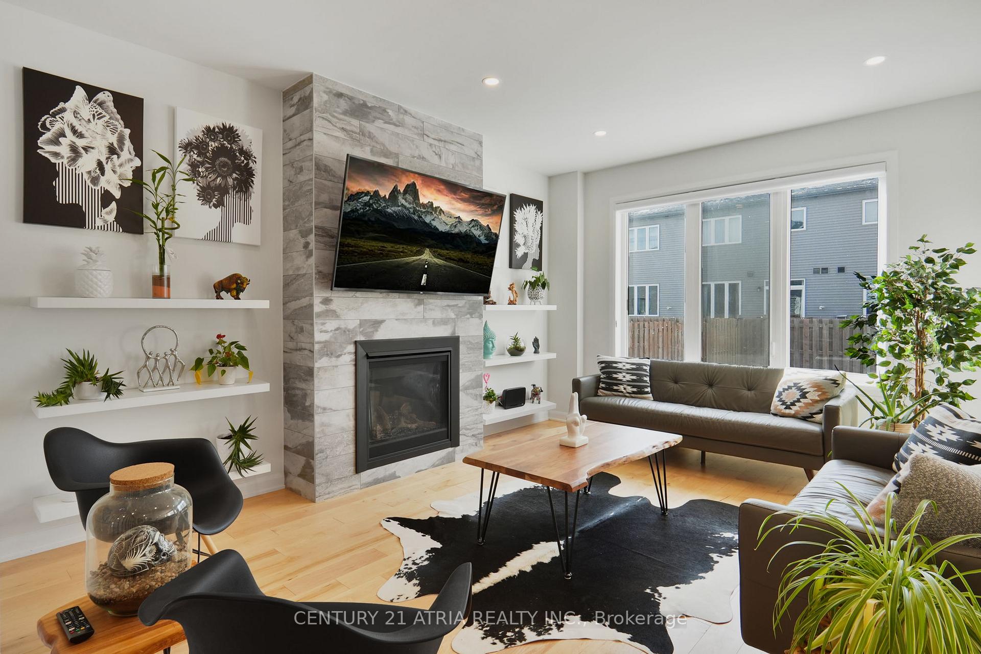 Photo 8 of 136 Robin Easey Avenue, Ottawa, Barrhaven - Half Moon Bay — HOMEH