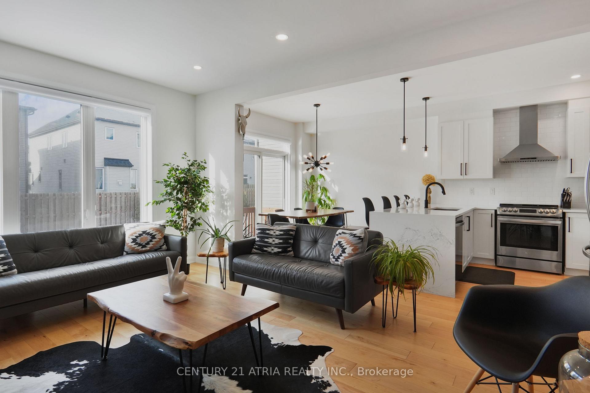 Photo 11 of 136 Robin Easey Avenue, Ottawa, Barrhaven - Half Moon Bay — HOMEH