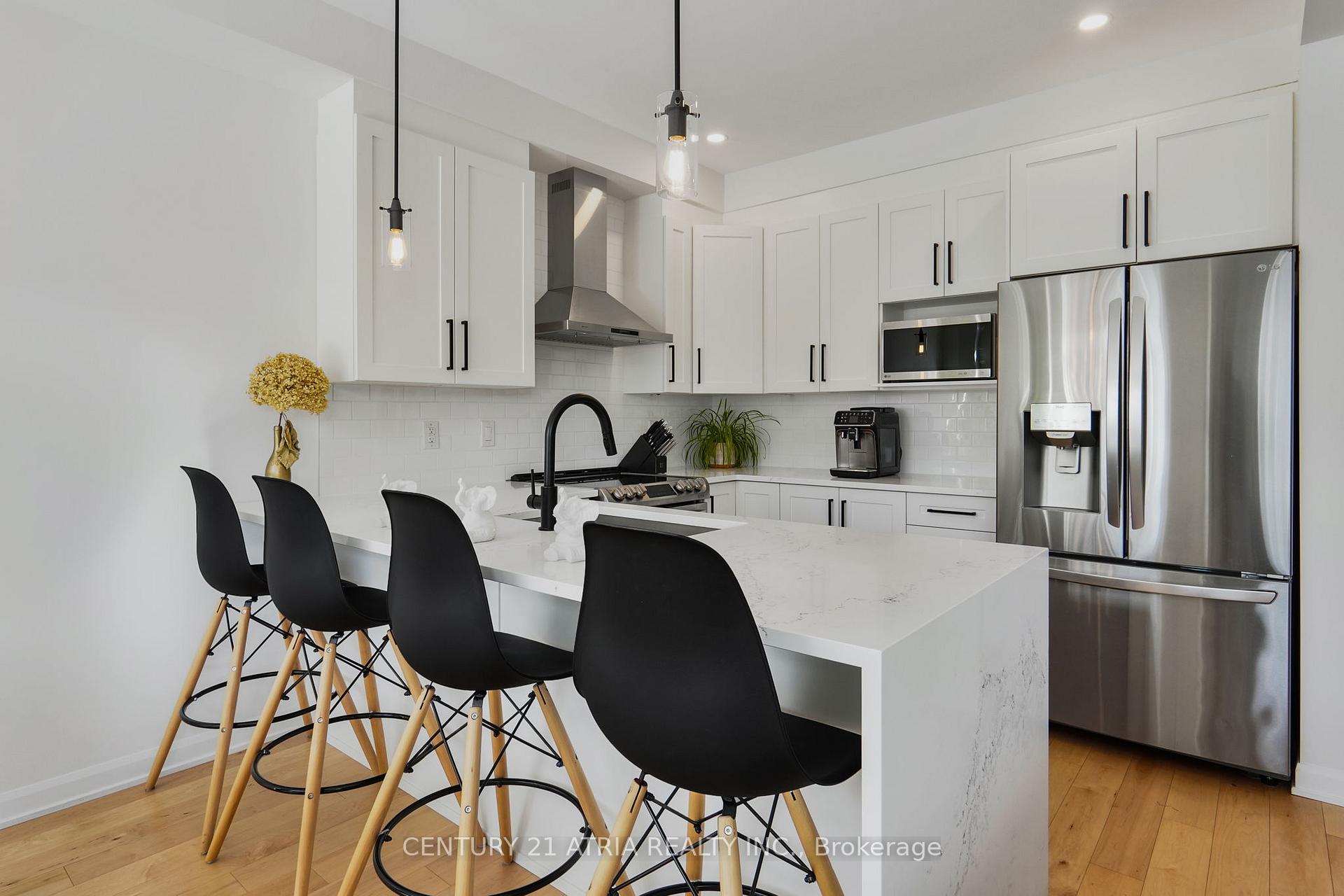 Photo 19 of 136 Robin Easey Avenue, Ottawa, Barrhaven - Half Moon Bay — HOMEH