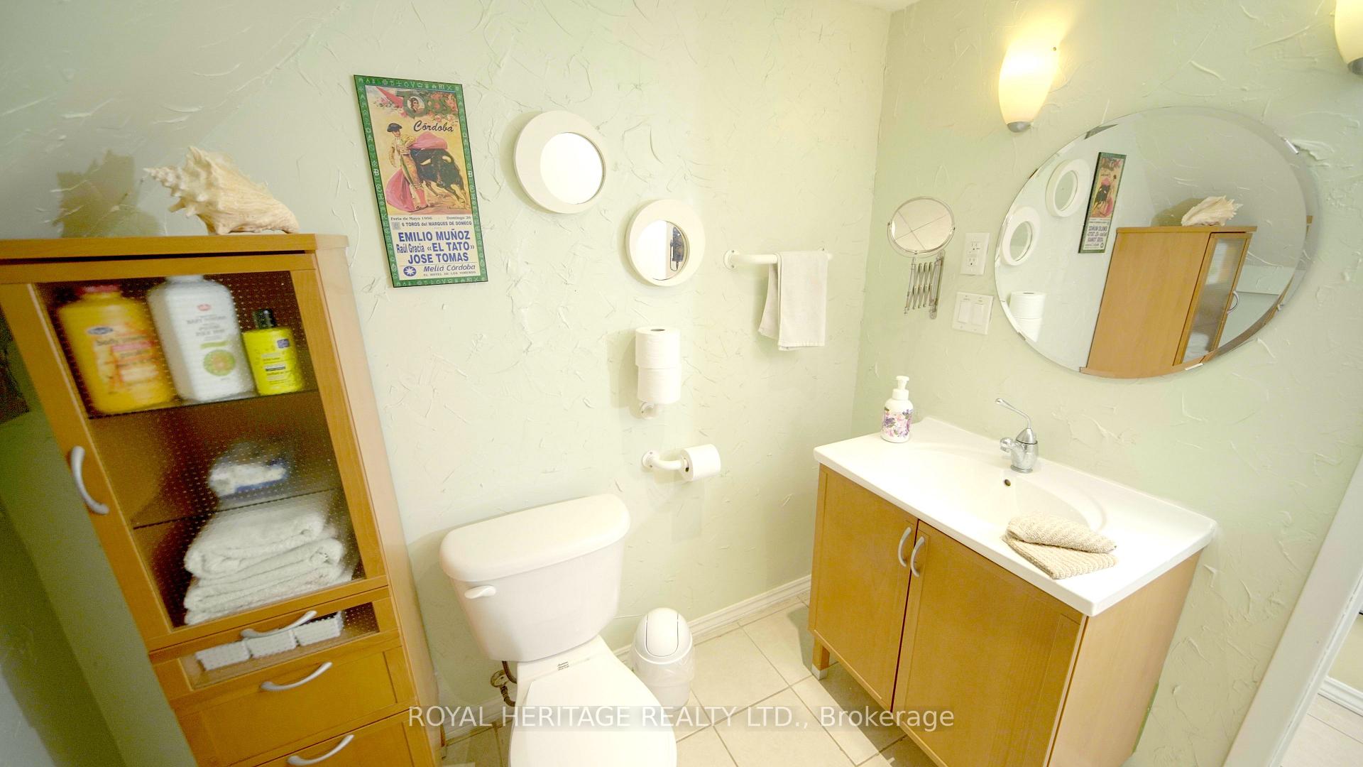 Photo 18 of 17 Briarwood Crescent, Belleville, Belleville Ward — HOMEH
