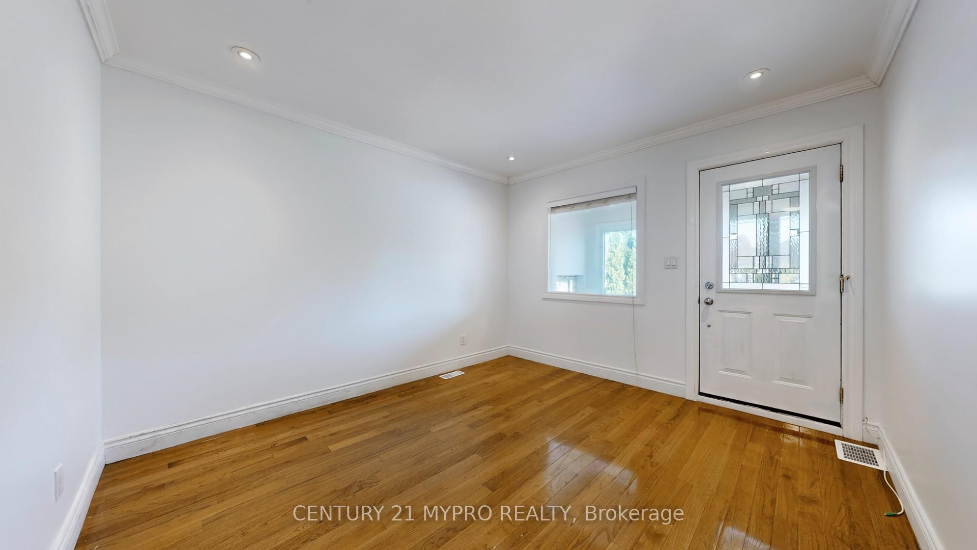 Photo 6 of 208 Mcanulty Boulevard, Hamilton, Industrial Sector — HOMEH