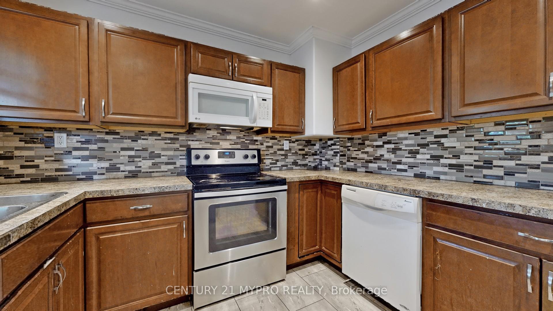 Photo 10 of 208 Mcanulty Boulevard, Hamilton, Industrial Sector — HOMEH