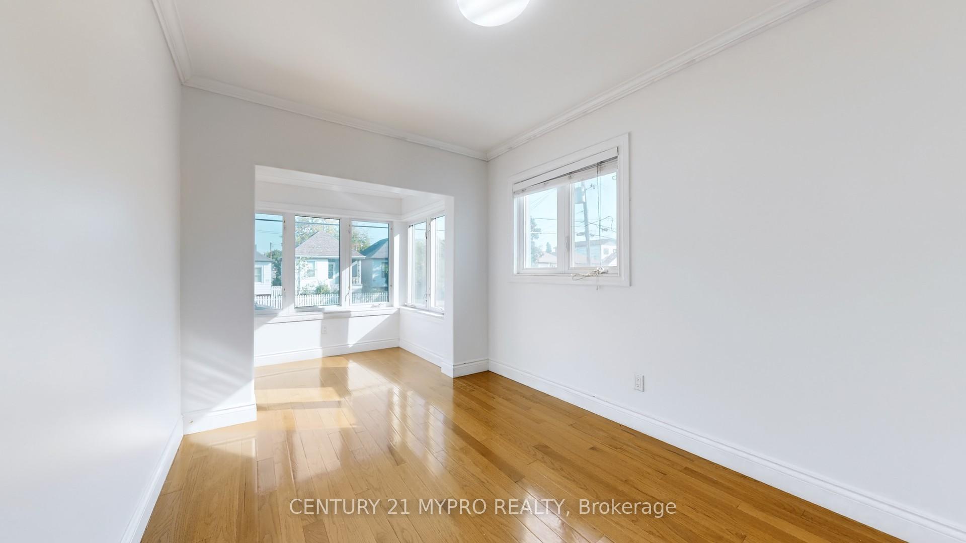 Photo 15 of 208 Mcanulty Boulevard, Hamilton, Industrial Sector — HOMEH