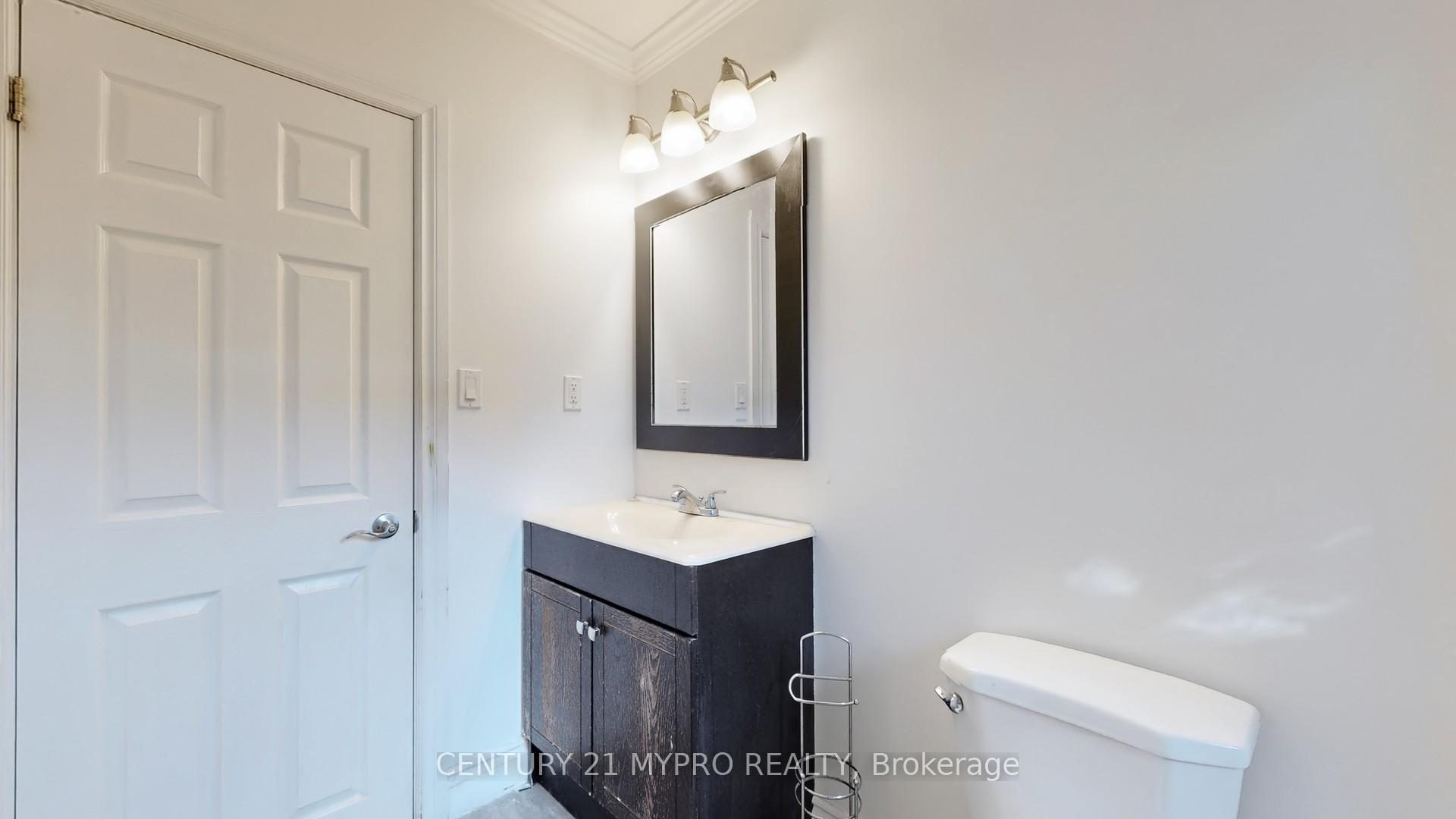 Photo 26 of 208 Mcanulty Boulevard, Hamilton, Industrial Sector — HOMEH