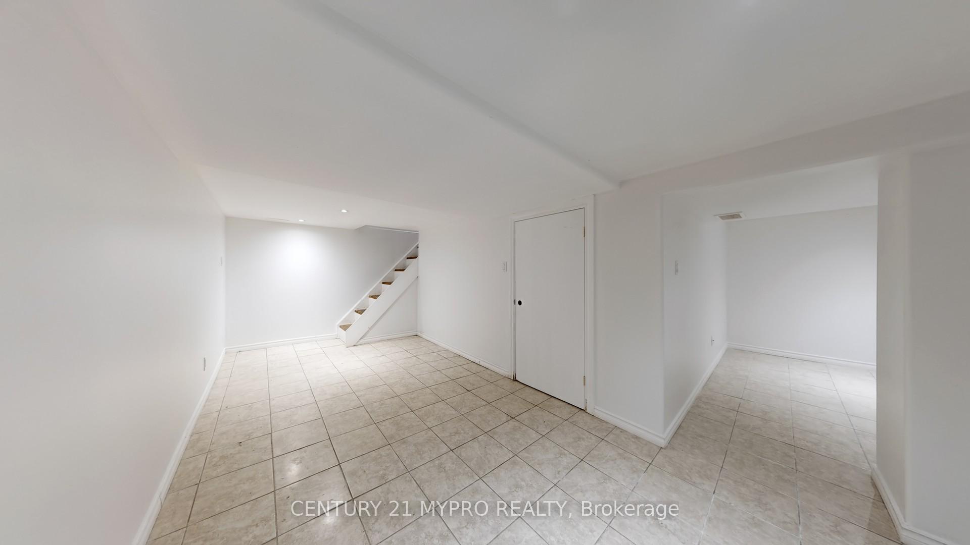 Photo 33 of 208 Mcanulty Boulevard, Hamilton, Industrial Sector — HOMEH