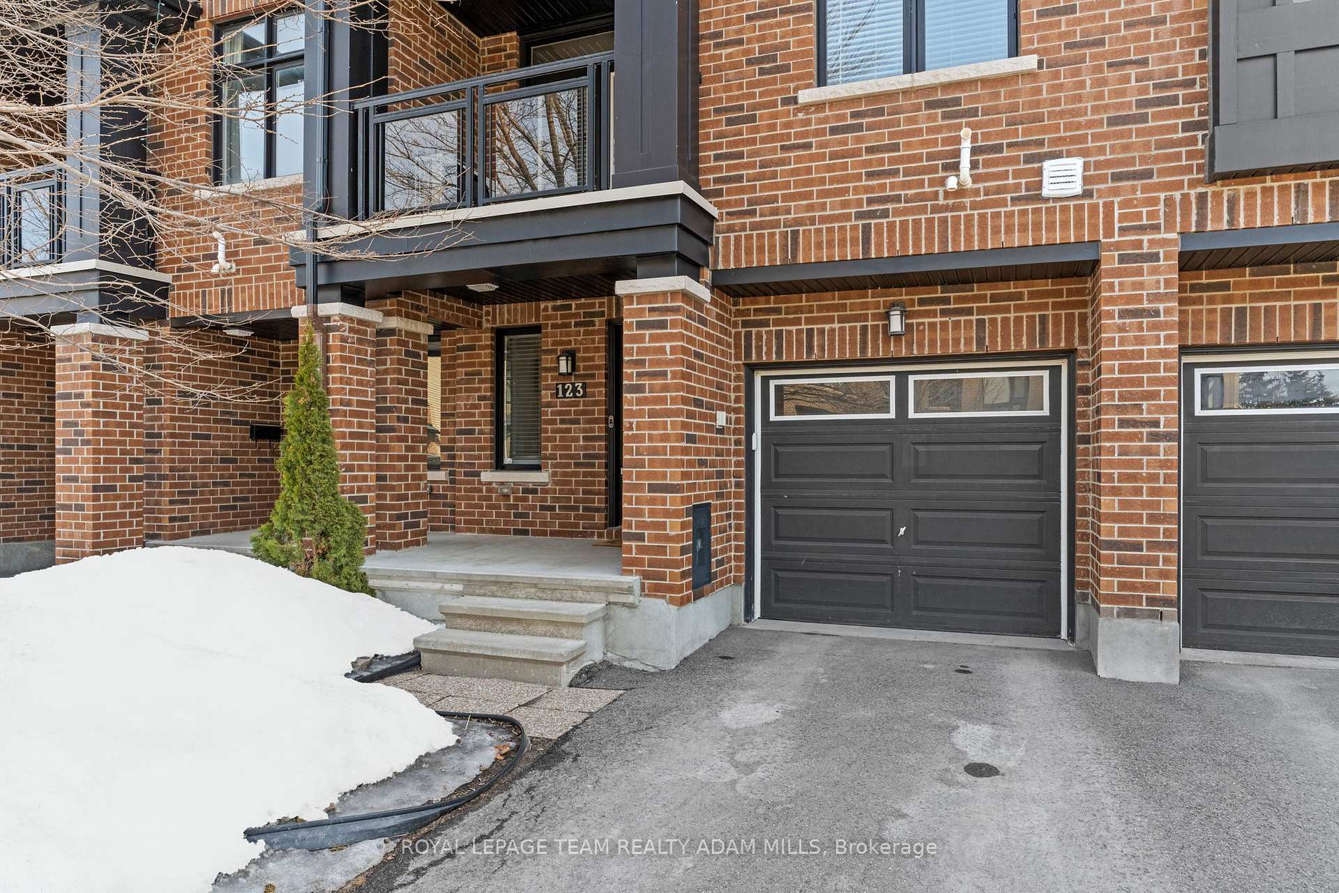 Photo 3 of 123 Wild Senna Way, Ottawa, Barrhaven - Longfields — HOMEH