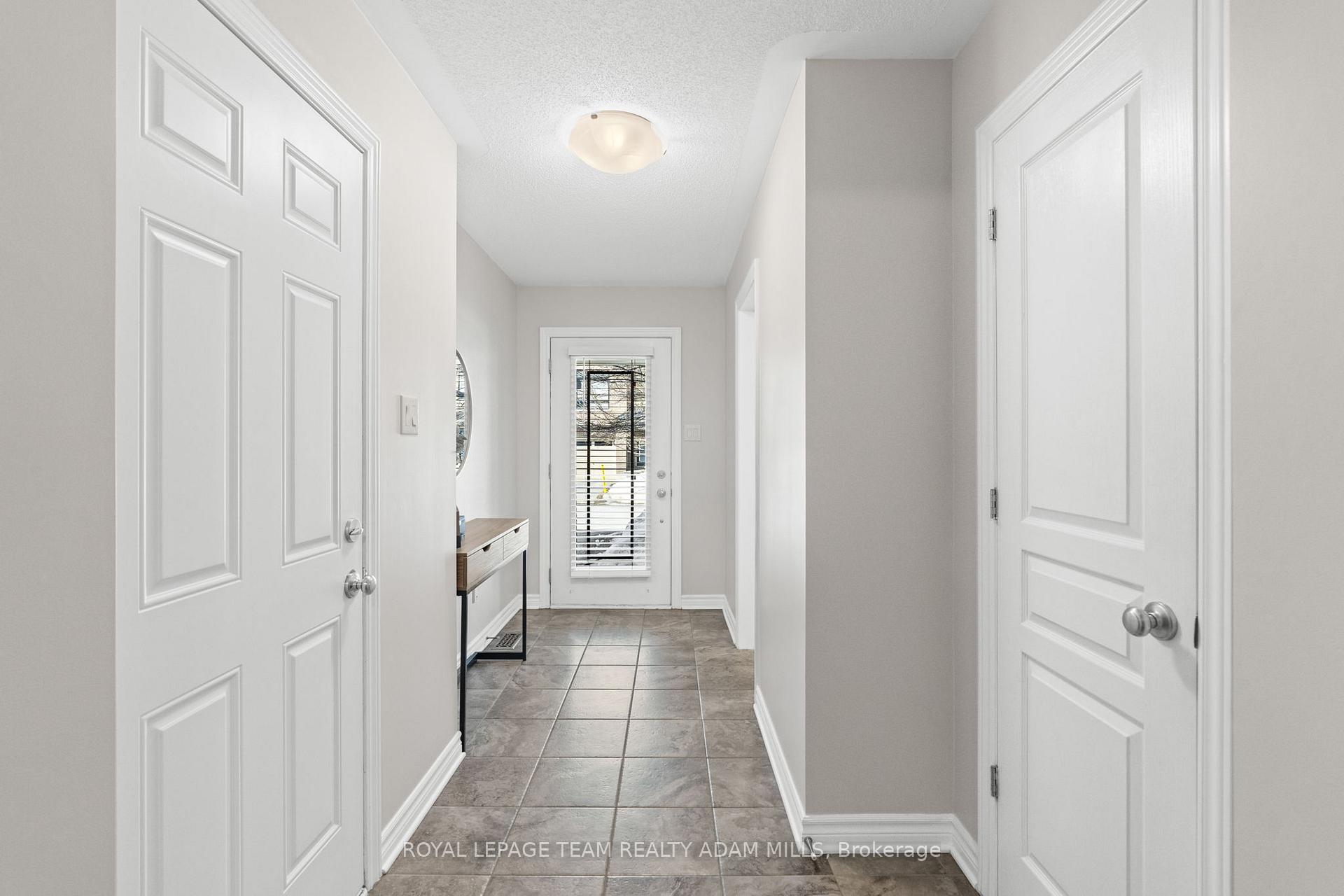 Photo 5 of 123 Wild Senna Way, Ottawa, Barrhaven - Longfields — HOMEH