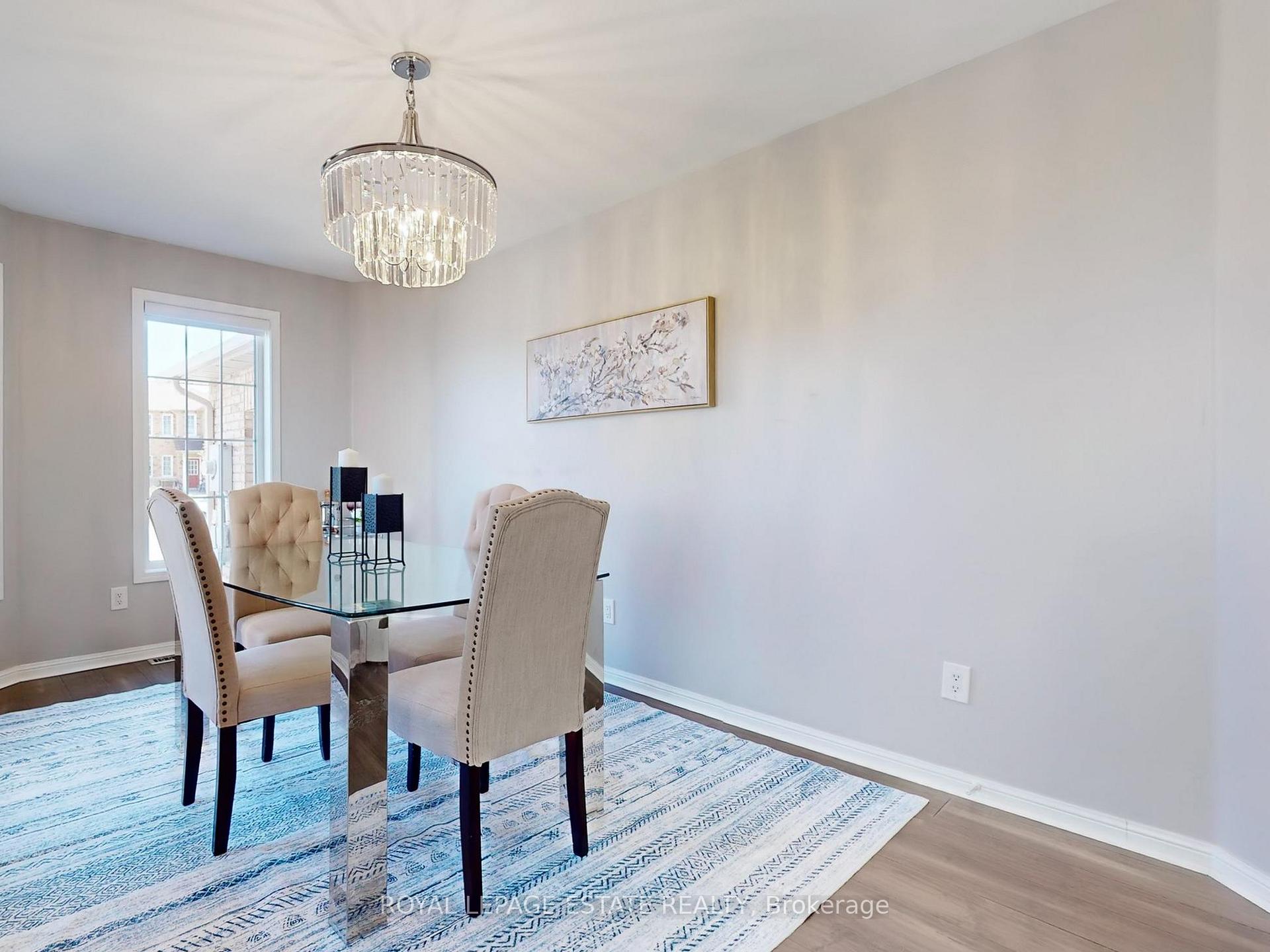 Photo 17 of 98 Hawthorne Crescent, Barrie, Ardagh — HOMEH