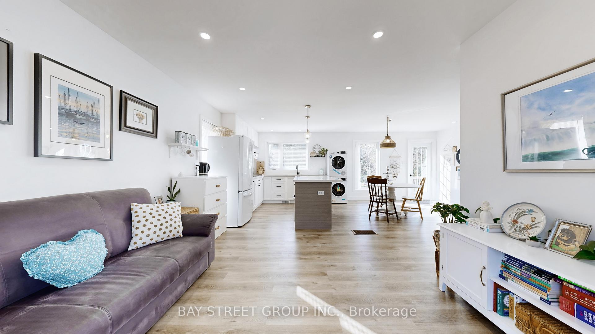 Photo 3 of Unit Main Floor, 142 Patterson Road, Barrie, Ardagh — HOMEH
