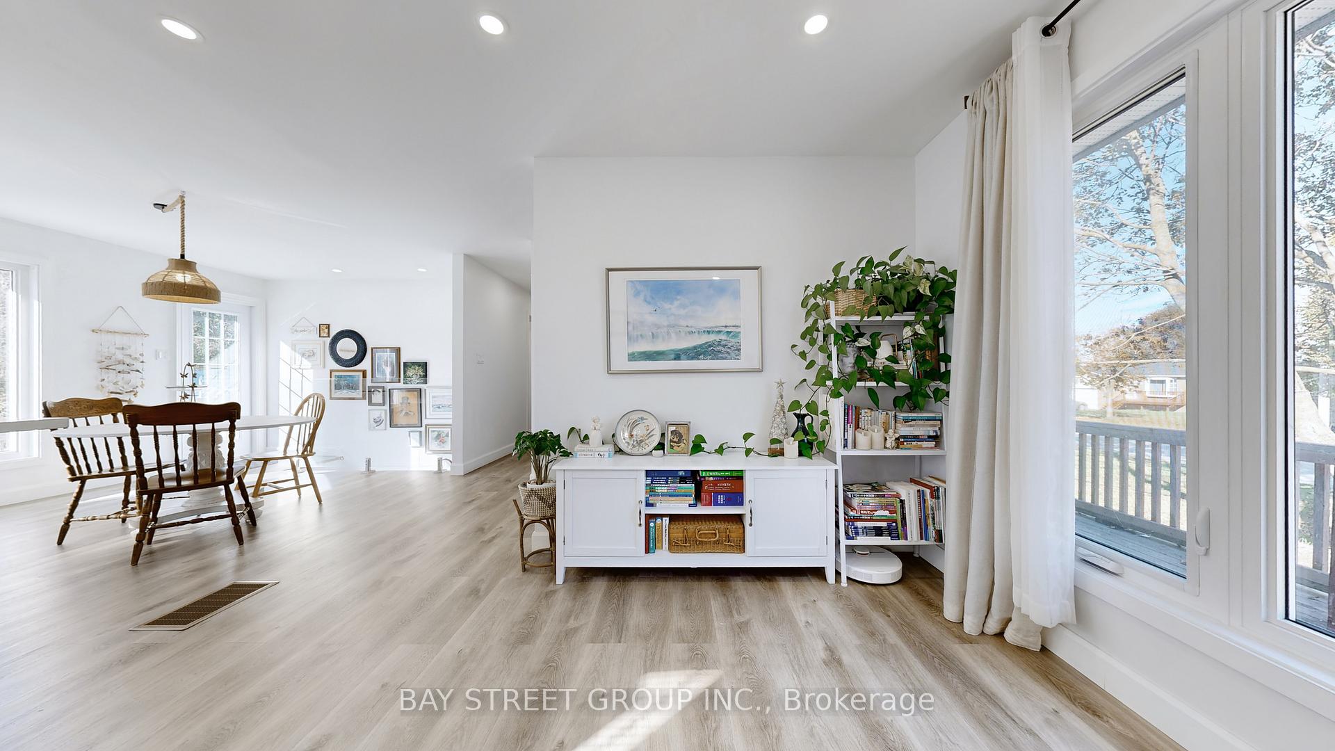 Photo 7 of Unit Main Floor, 142 Patterson Road, Barrie, Ardagh — HOMEH