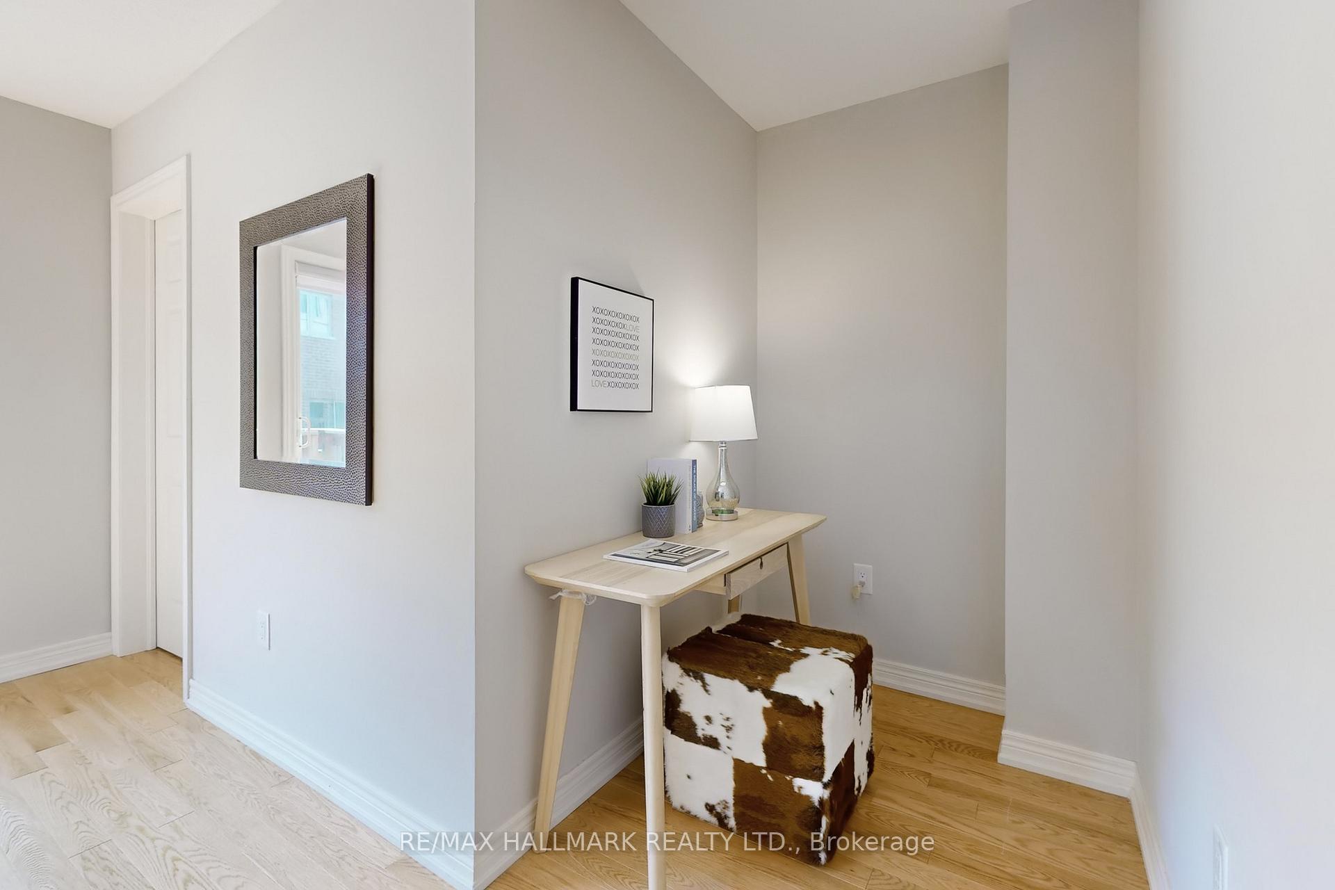 Photo 10 of 3962 Thomas Alton Boulevard, Burlington, Alton — HOMEH