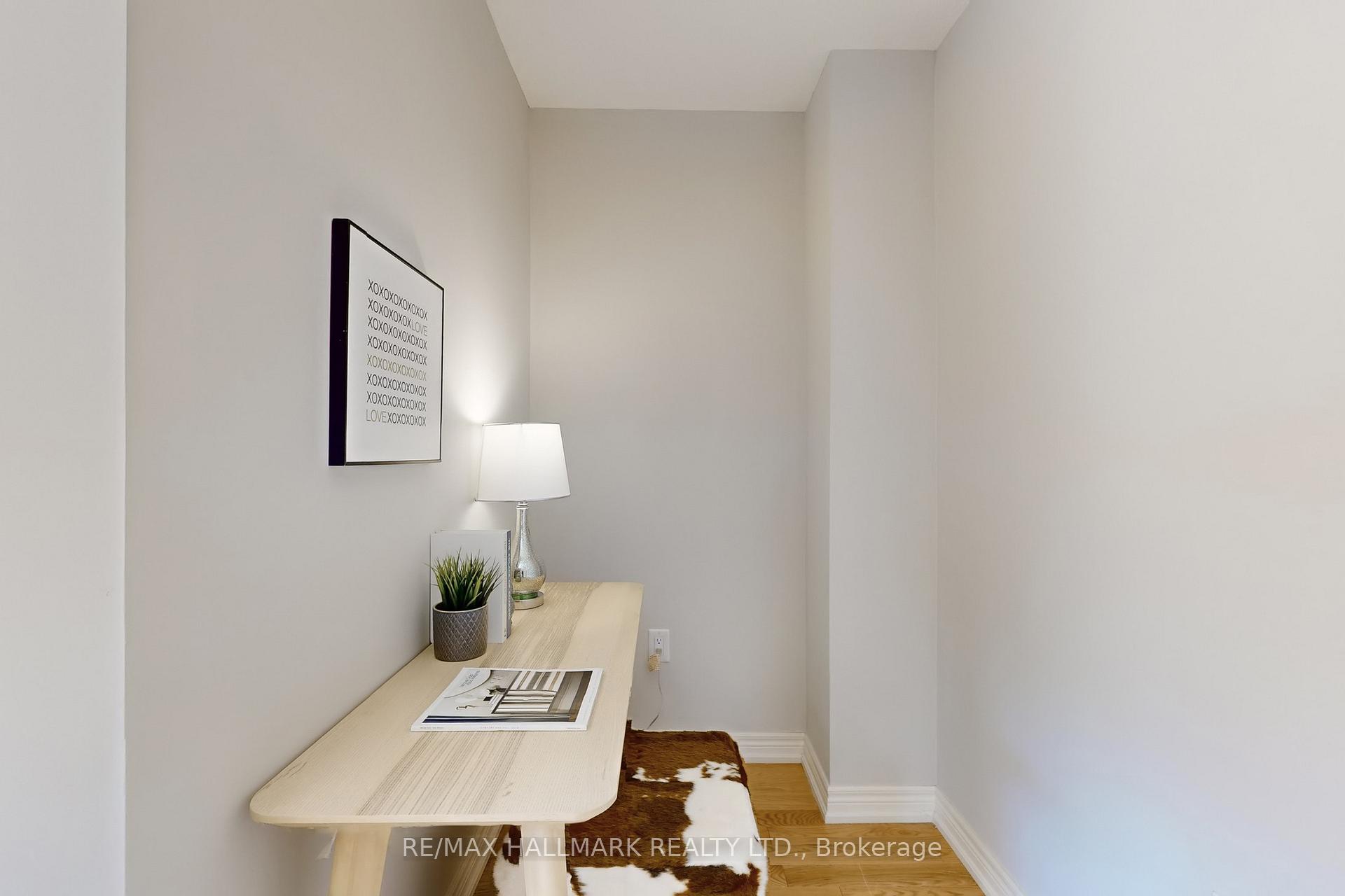 Photo 11 of 3962 Thomas Alton Boulevard, Burlington, Alton — HOMEH