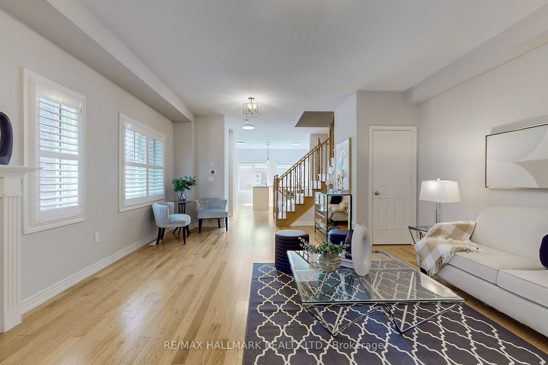 Photo 15 of 3962 Thomas Alton Boulevard, Burlington, Alton — HOMEH