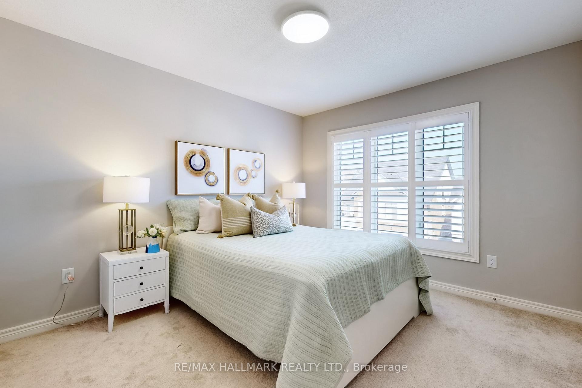 Photo 33 of 3962 Thomas Alton Boulevard, Burlington, Alton — HOMEH