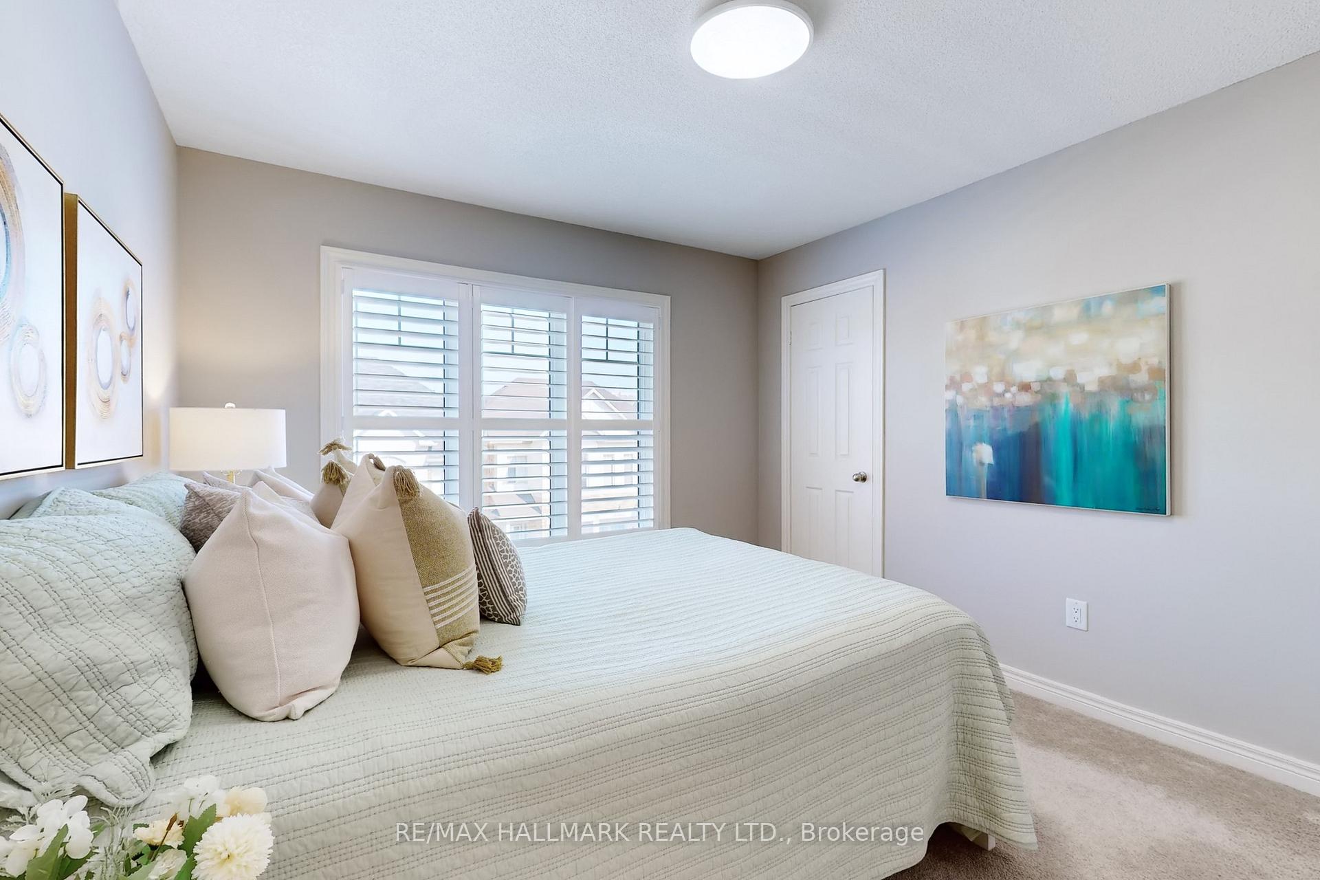 Photo 36 of 3962 Thomas Alton Boulevard, Burlington, Alton — HOMEH