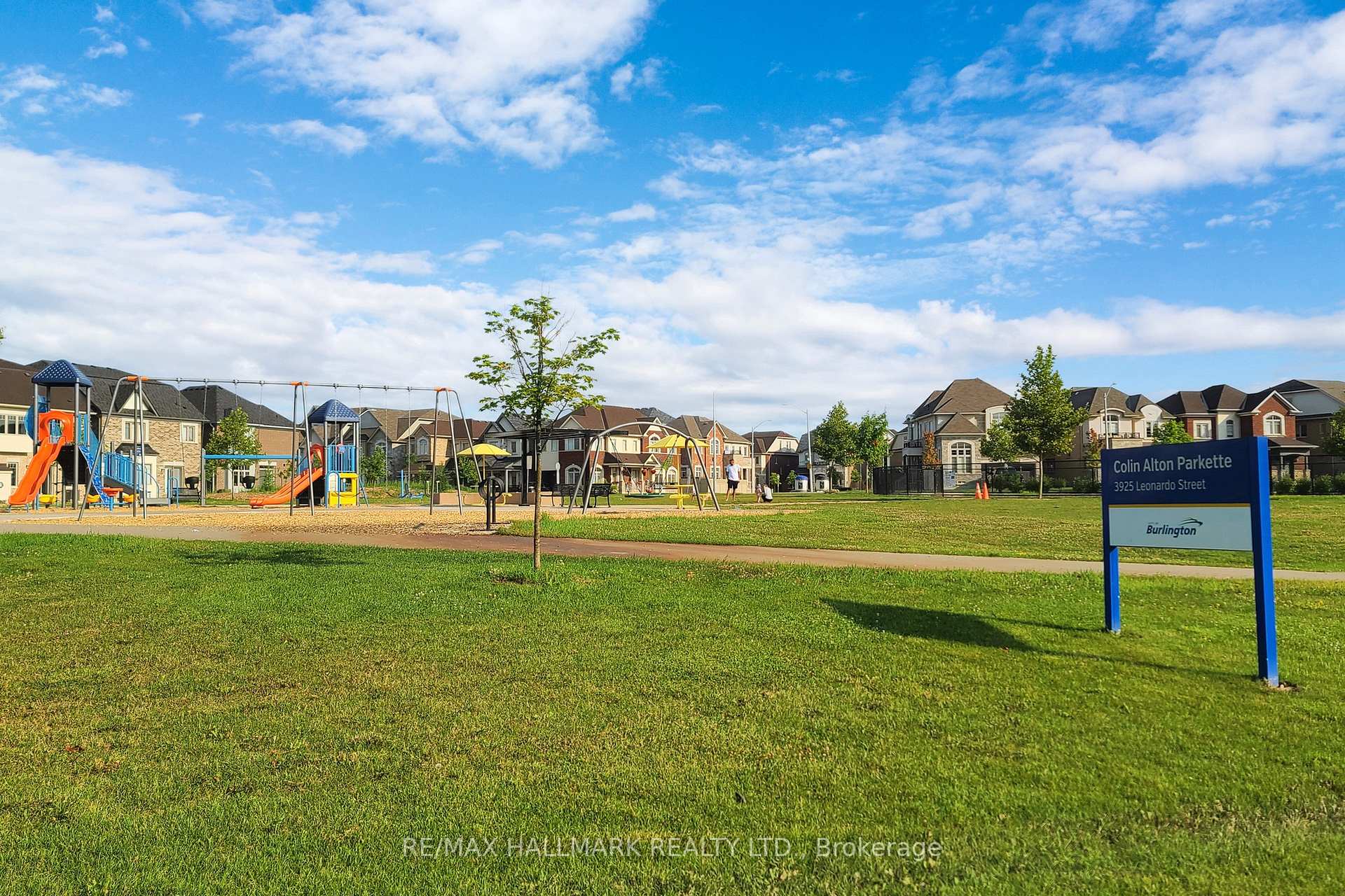 Photo 44 of 3962 Thomas Alton Boulevard, Burlington, Alton — HOMEH