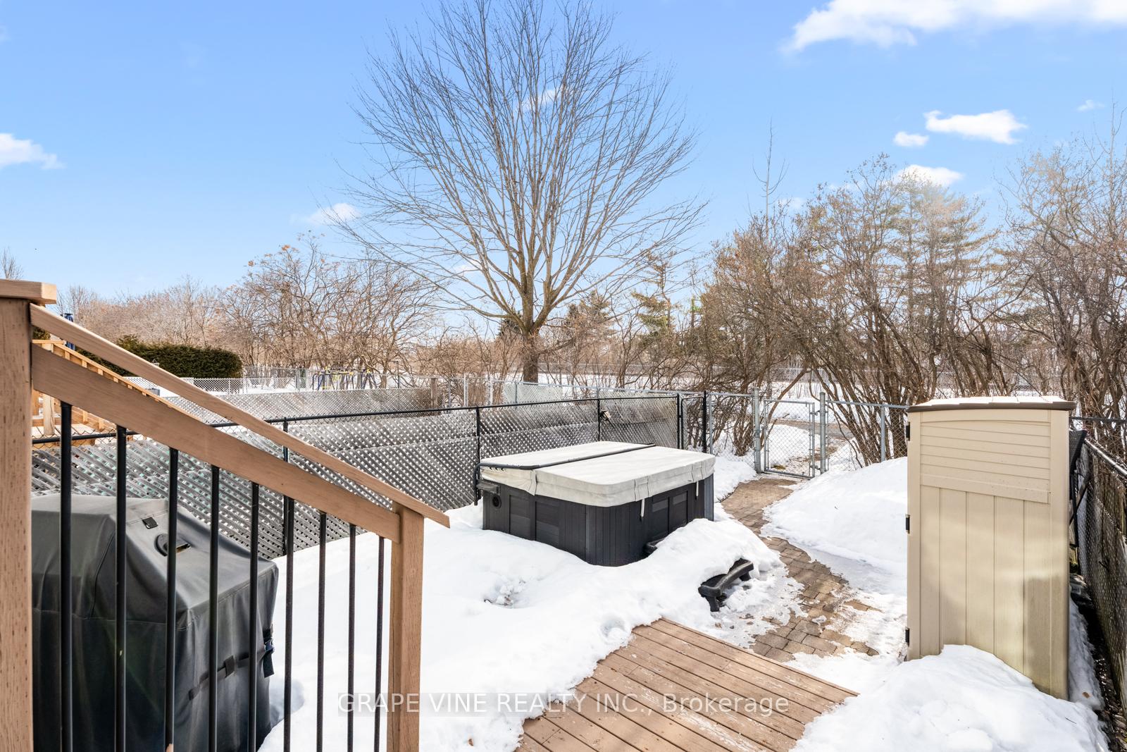 Photo 31 of 132 Pickwick Drive, Ottawa, Barrhaven - Cedargrove/Fraserdale — HOMEH