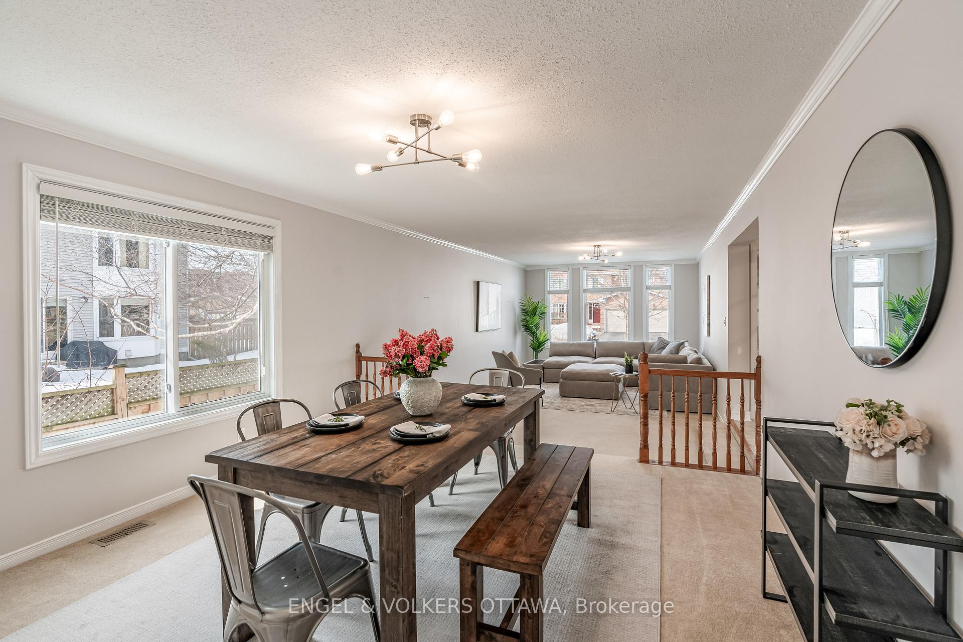 Photo 17 of 44 Chatham Gardens, Ottawa, Barrhaven - Cedargrove/Fraserdale — HOMEH