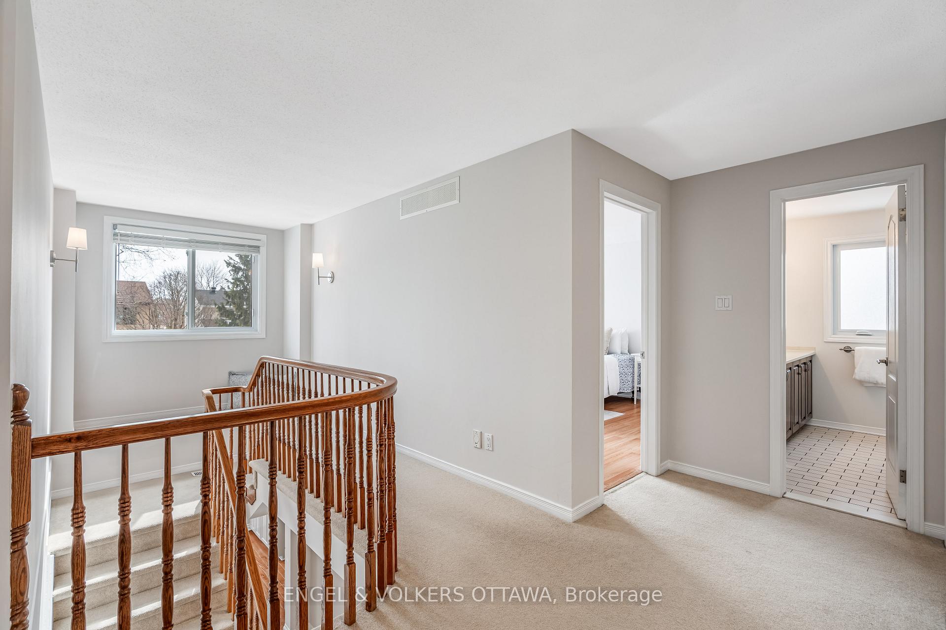 Photo 34 of 44 Chatham Gardens, Ottawa, Barrhaven - Cedargrove/Fraserdale — HOMEH