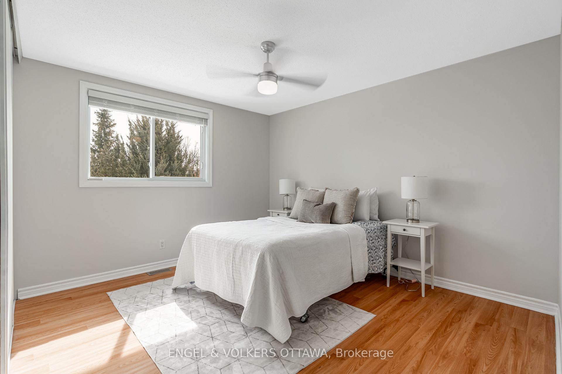 Photo 35 of 44 Chatham Gardens, Ottawa, Barrhaven - Cedargrove/Fraserdale — HOMEH