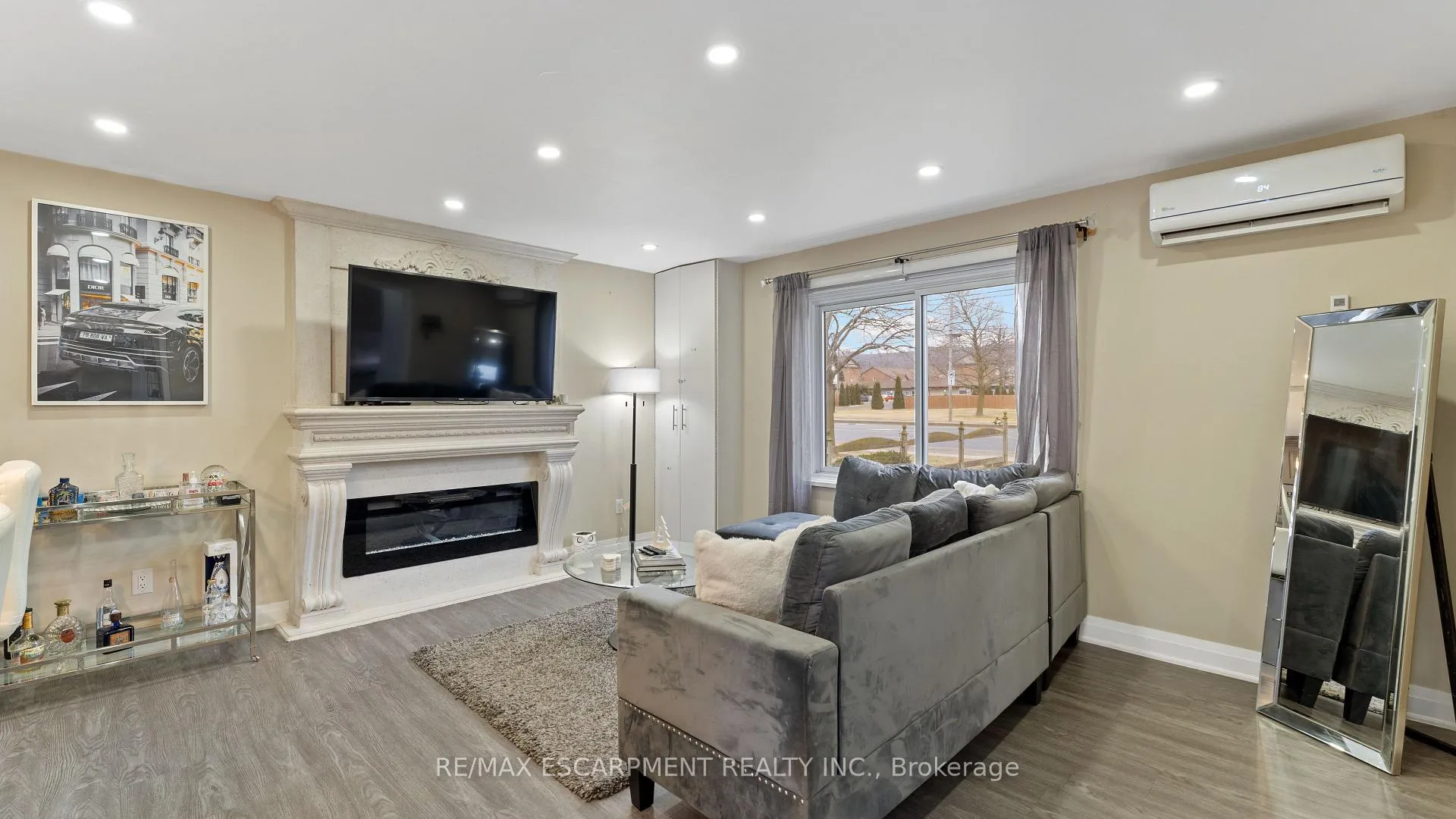 Photo 11 of 249 Highway 8, Hamilton, Stoney Creek — HOMEH