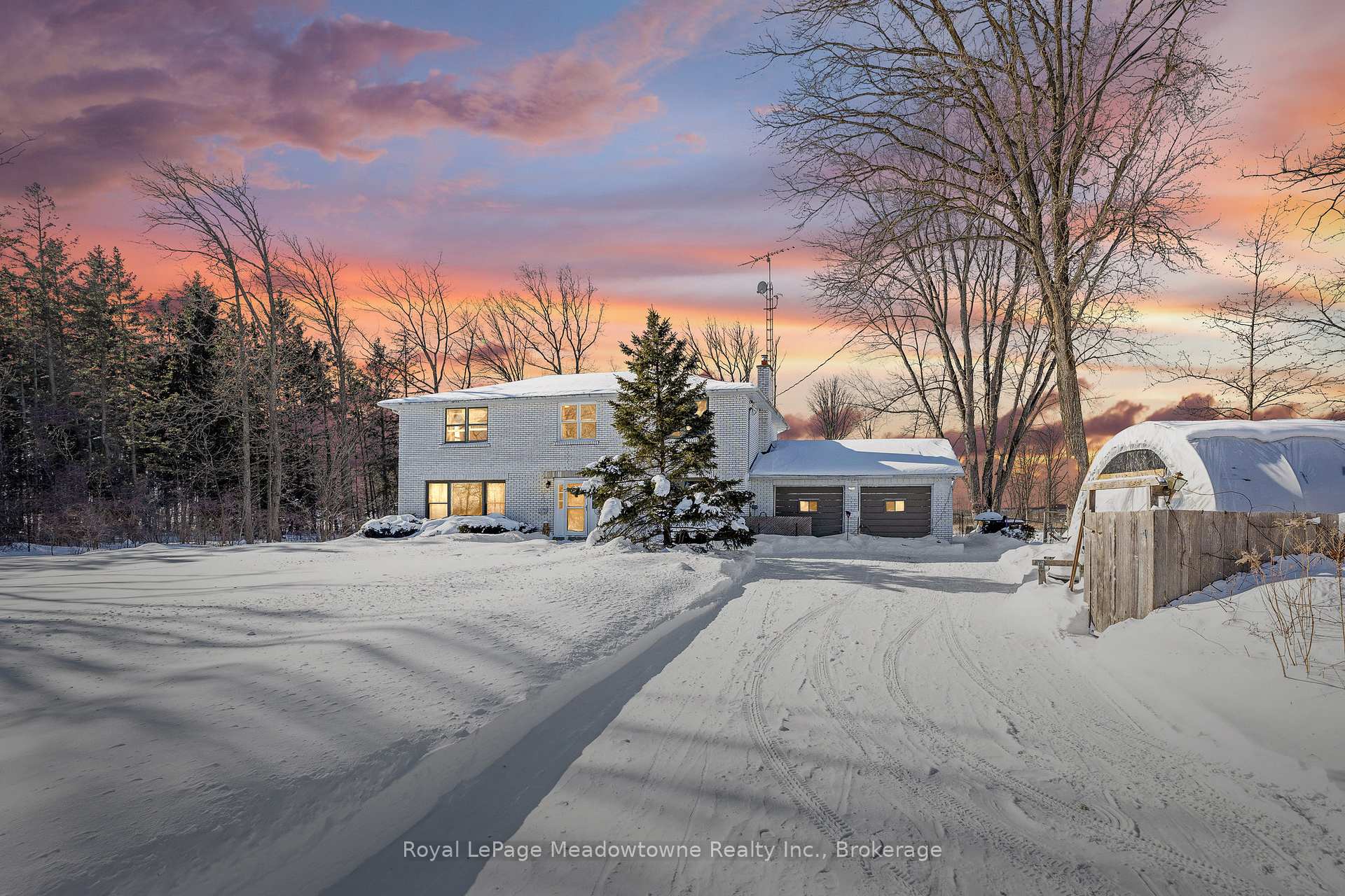 Photo 1 of 5636 Bell School Line, Burlington, Rural Burlington — HOMEH