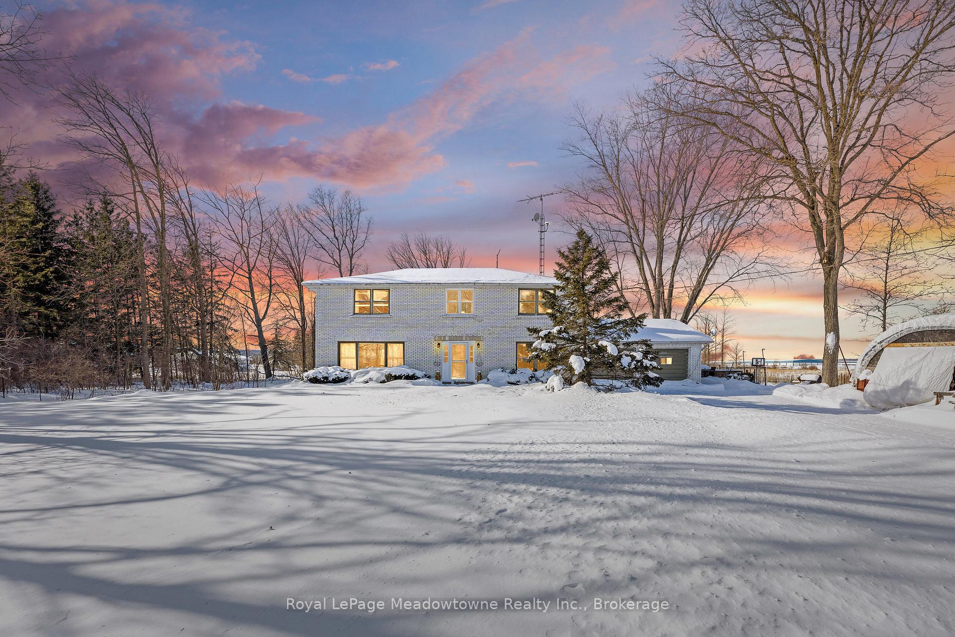 Photo 2 of 5636 Bell School Line, Burlington, Rural Burlington — HOMEH