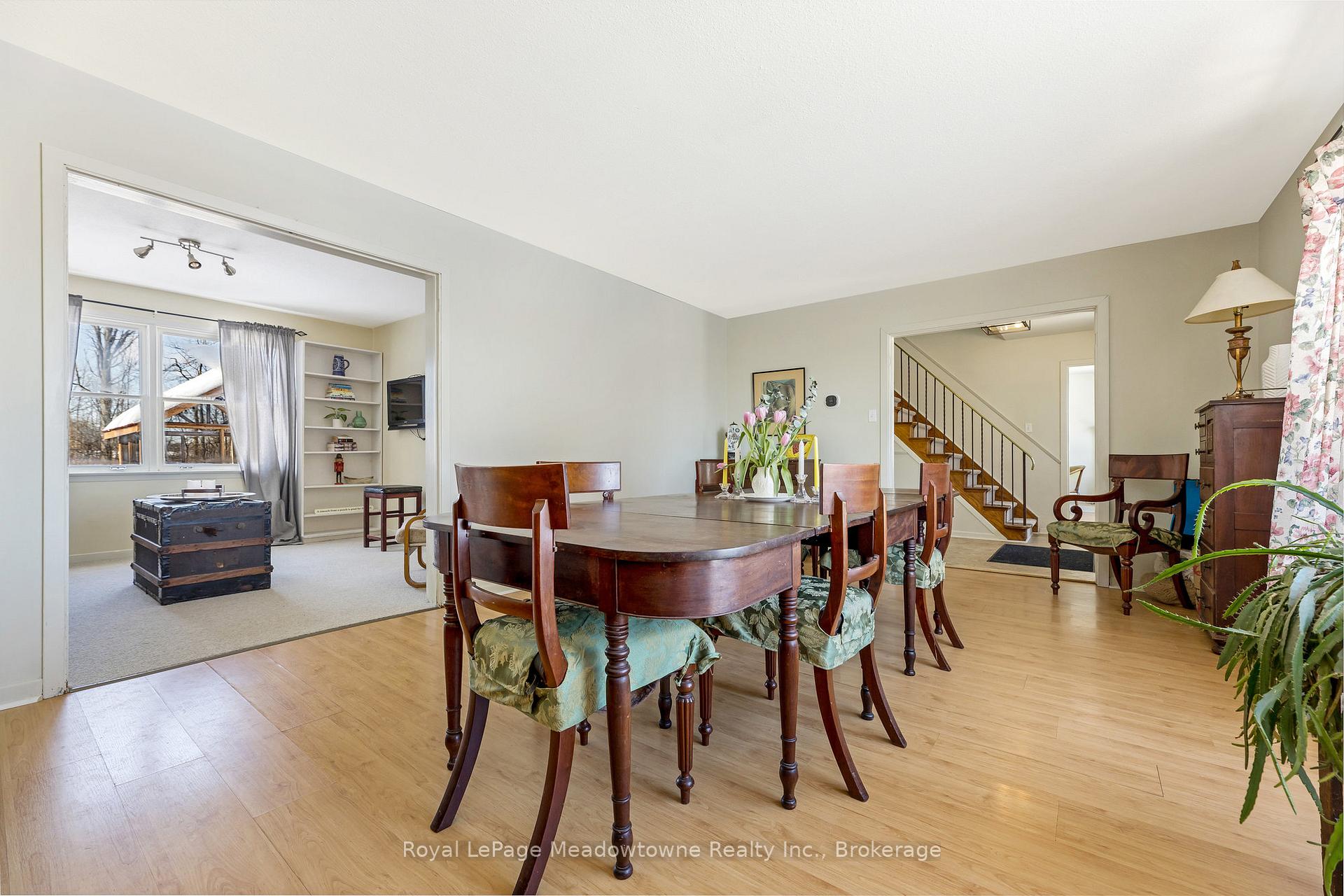 Photo 11 of 5636 Bell School Line, Burlington, Rural Burlington — HOMEH
