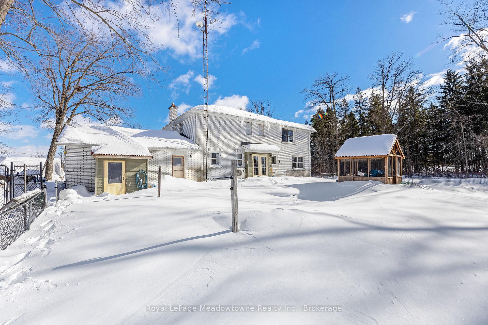 Photo 36 of 5636 Bell School Line, Burlington, Rural Burlington — HOMEH