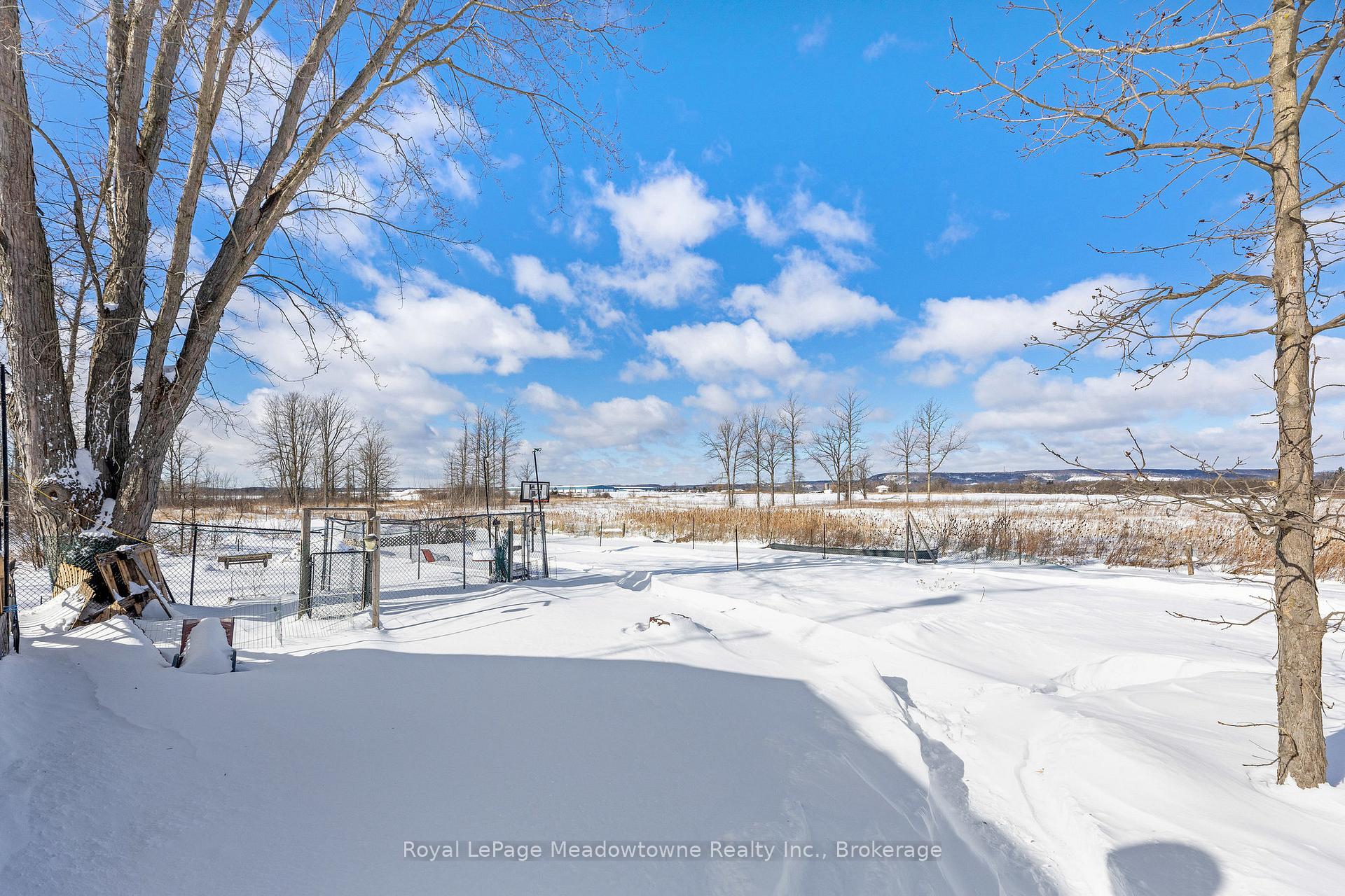 Photo 39 of 5636 Bell School Line, Burlington, Rural Burlington — HOMEH
