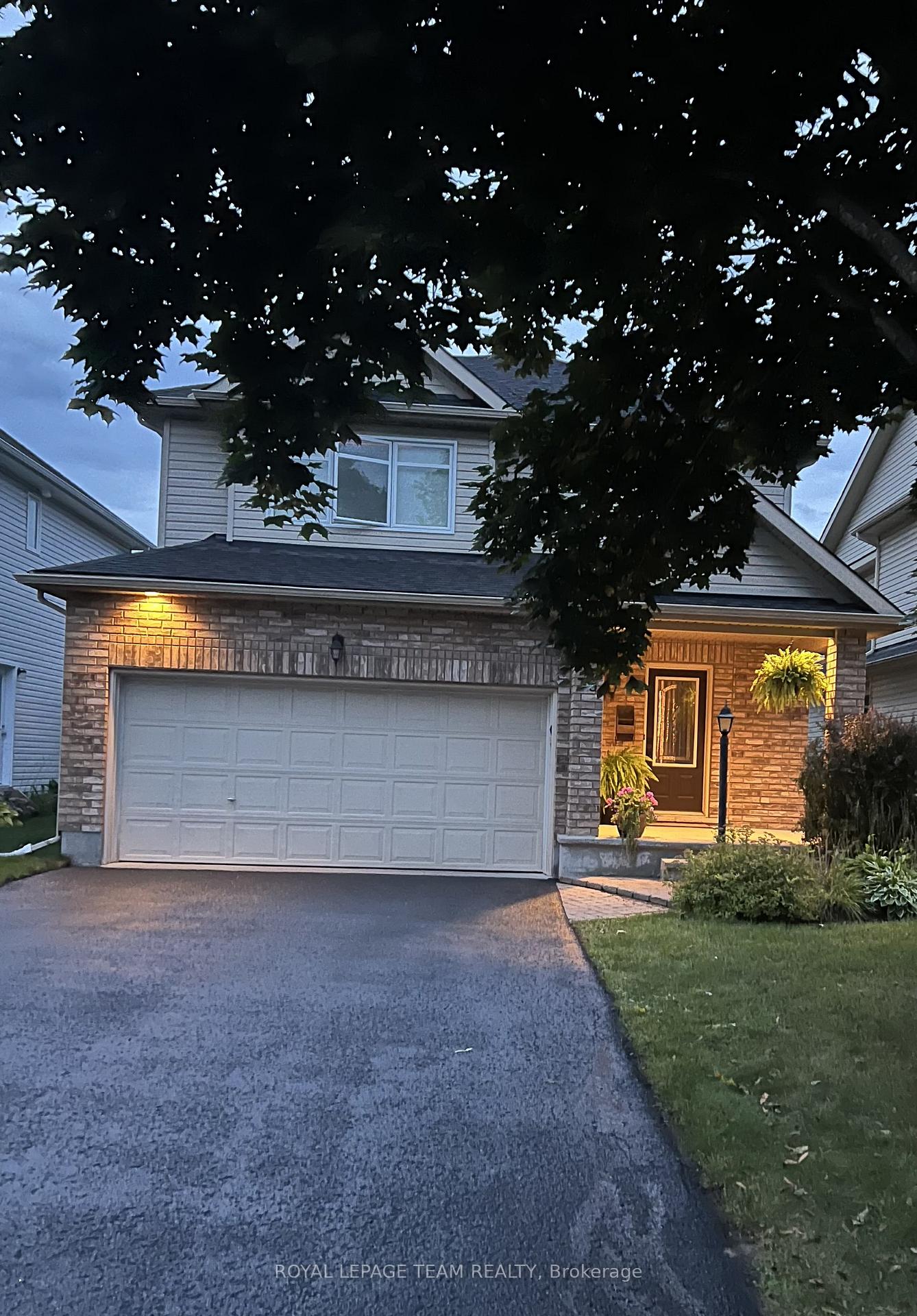 Photo 4 of 38 Knowlton Drive, Ottawa, Barrhaven East — HOMEH