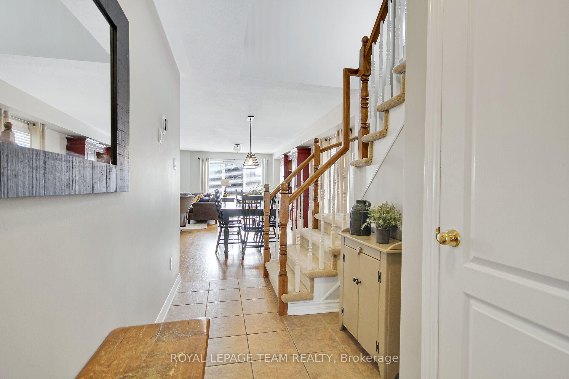 Photo 6 of 38 Knowlton Drive, Ottawa, Barrhaven East — HOMEH