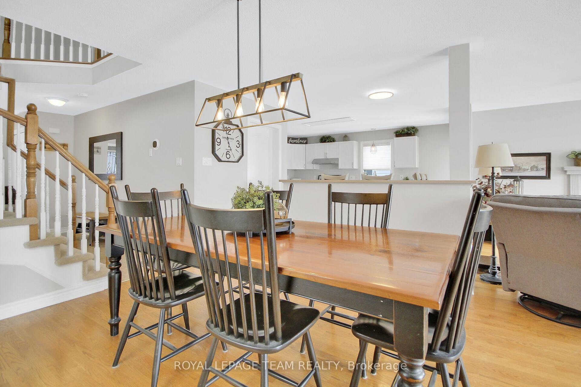 Photo 11 of 38 Knowlton Drive, Ottawa, Barrhaven East — HOMEH