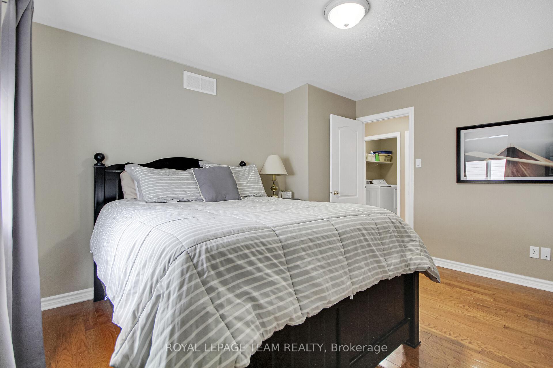 Photo 32 of 38 Knowlton Drive, Ottawa, Barrhaven East — HOMEH