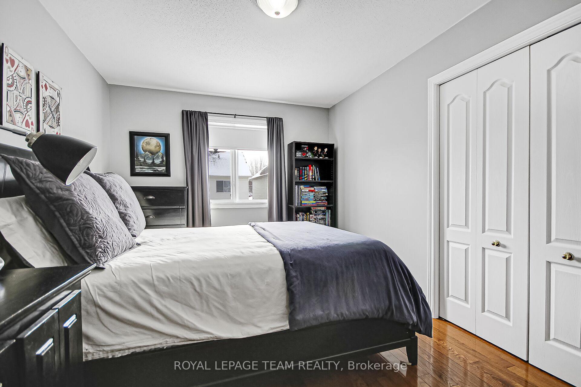 Photo 33 of 38 Knowlton Drive, Ottawa, Barrhaven East — HOMEH