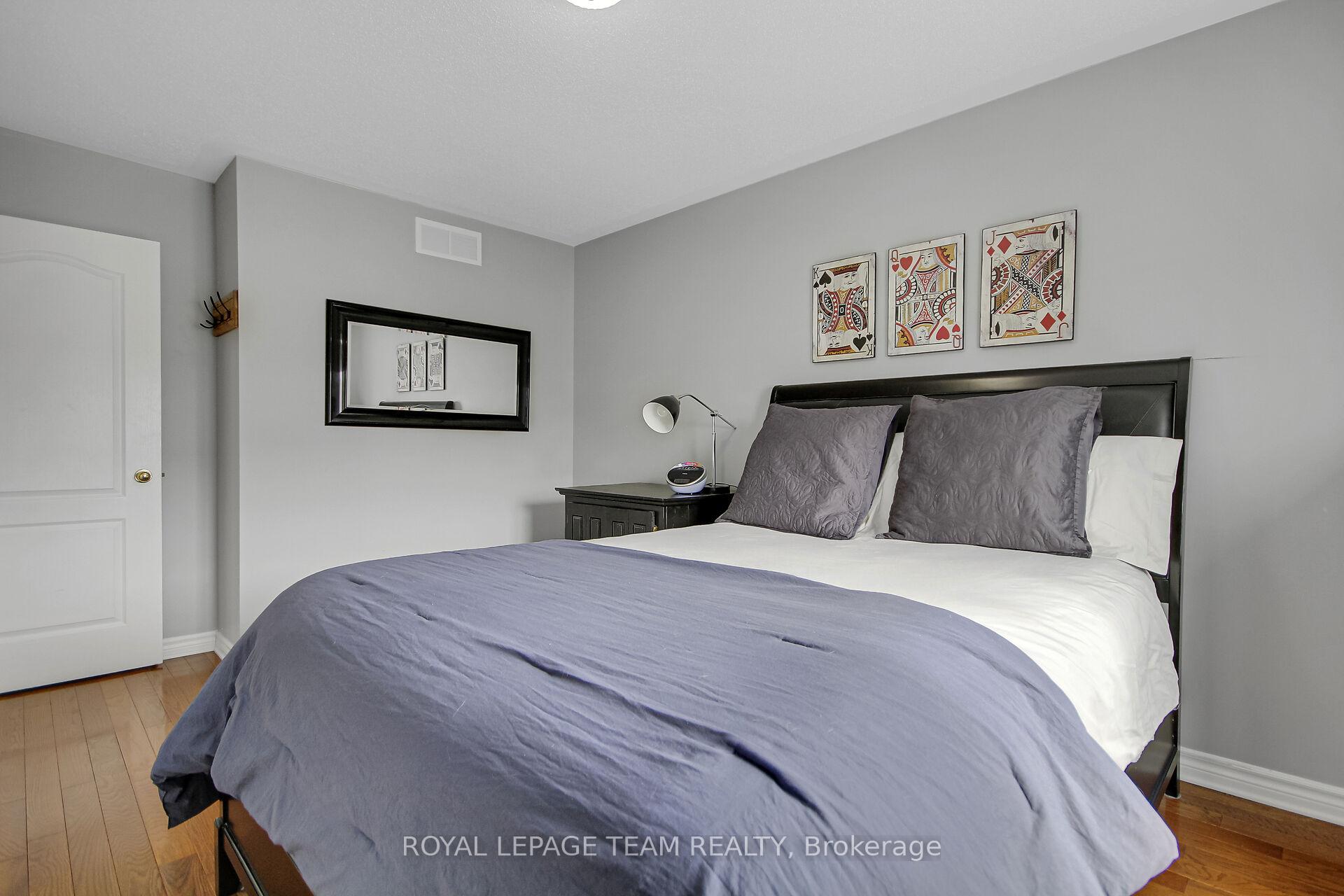 Photo 34 of 38 Knowlton Drive, Ottawa, Barrhaven East — HOMEH