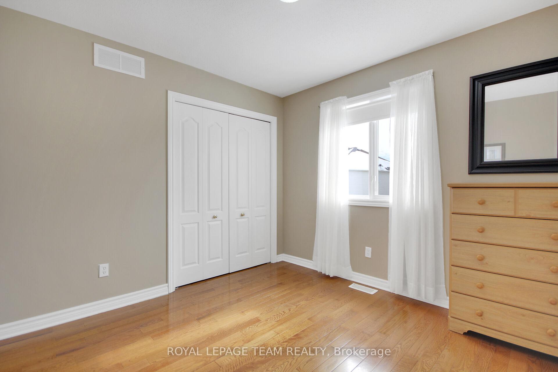 Photo 36 of 38 Knowlton Drive, Ottawa, Barrhaven East — HOMEH