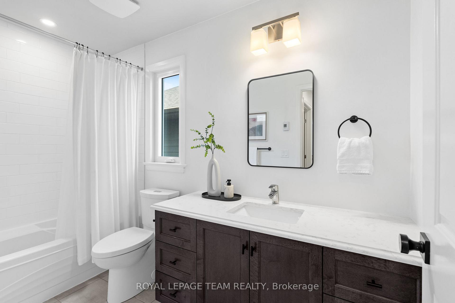 Photo 33 of 108 Lochhouse Walk, Ottawa, Barrhaven - Stonebridge — HOMEH