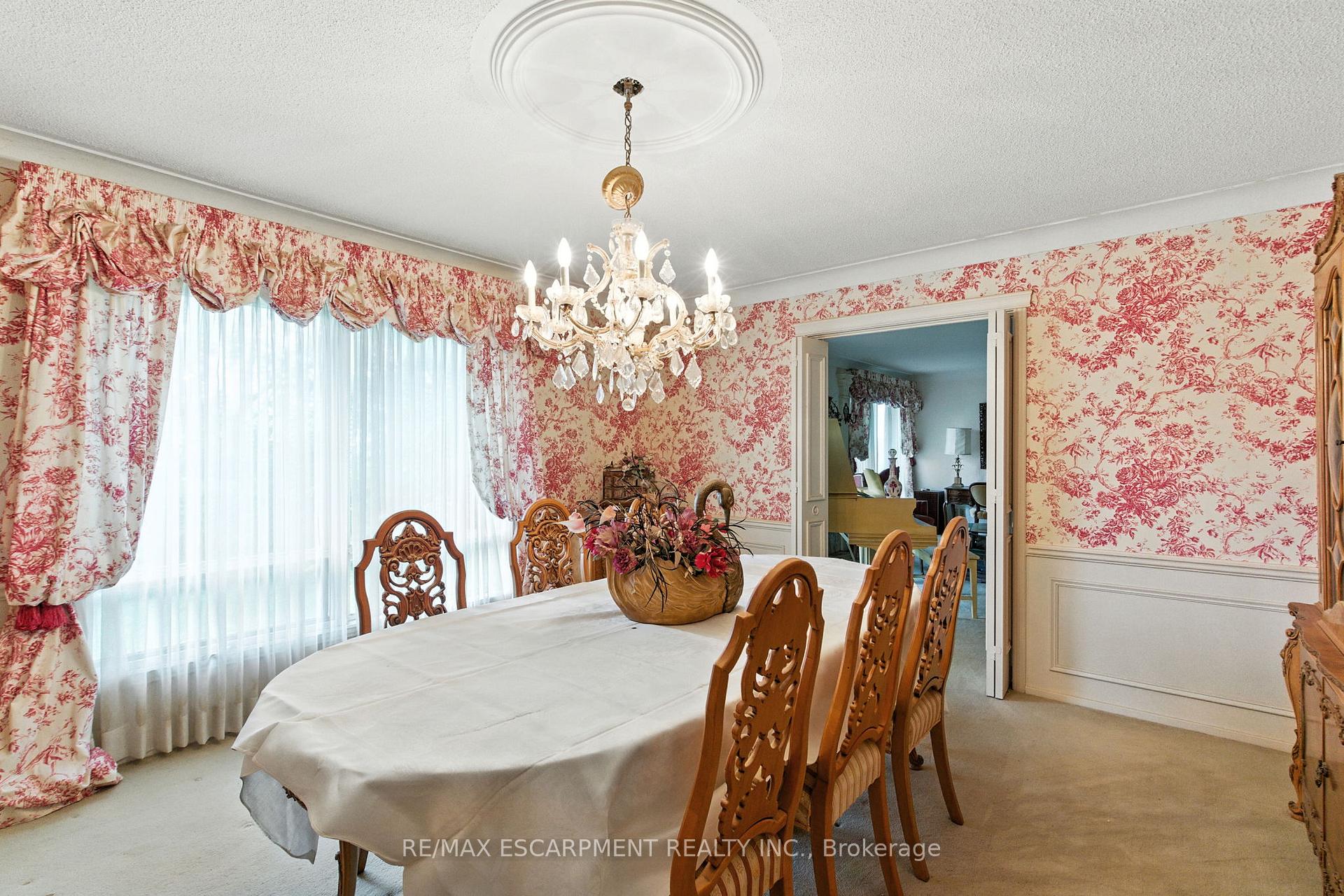Photo 13 of 55 Overdale Avenue, Hamilton, Waterdown — HOMEH