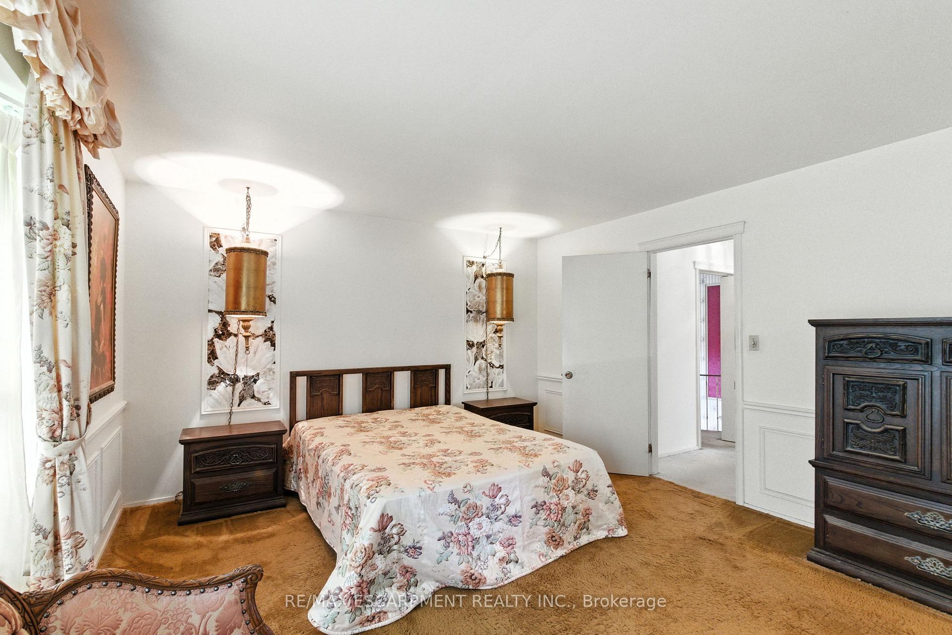 Photo 20 of 55 Overdale Avenue, Hamilton, Waterdown — HOMEH