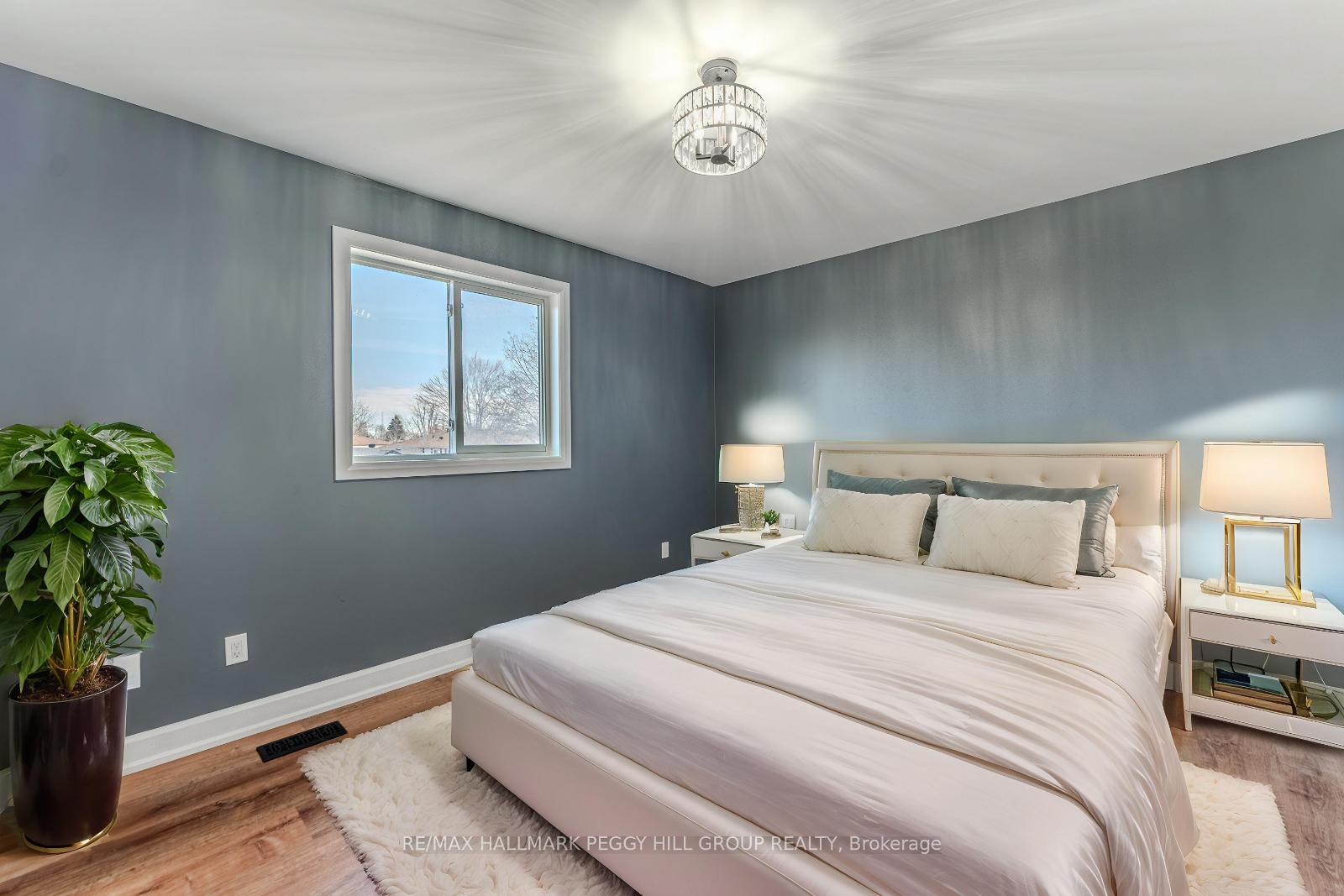 Photo 9 of 67 Springhome Road, Barrie, Allandale Heights — HOMEH