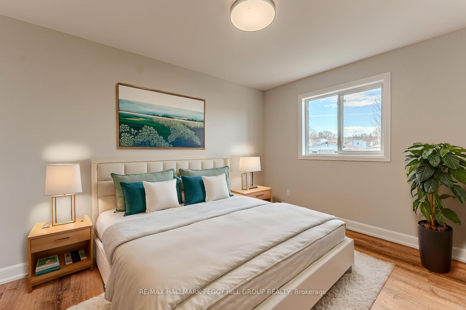 Photo 10 of 67 Springhome Road, Barrie, Allandale Heights — HOMEH