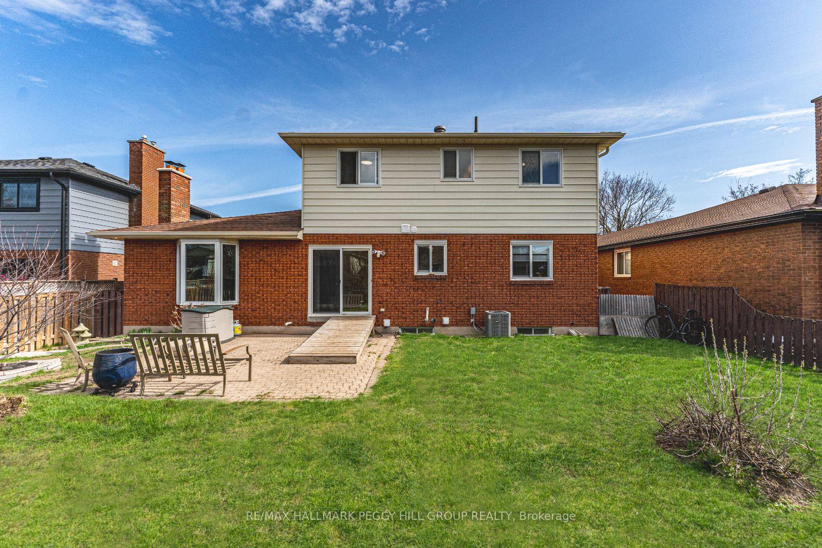 Photo 19 of 67 Springhome Road, Barrie, Allandale Heights — HOMEH